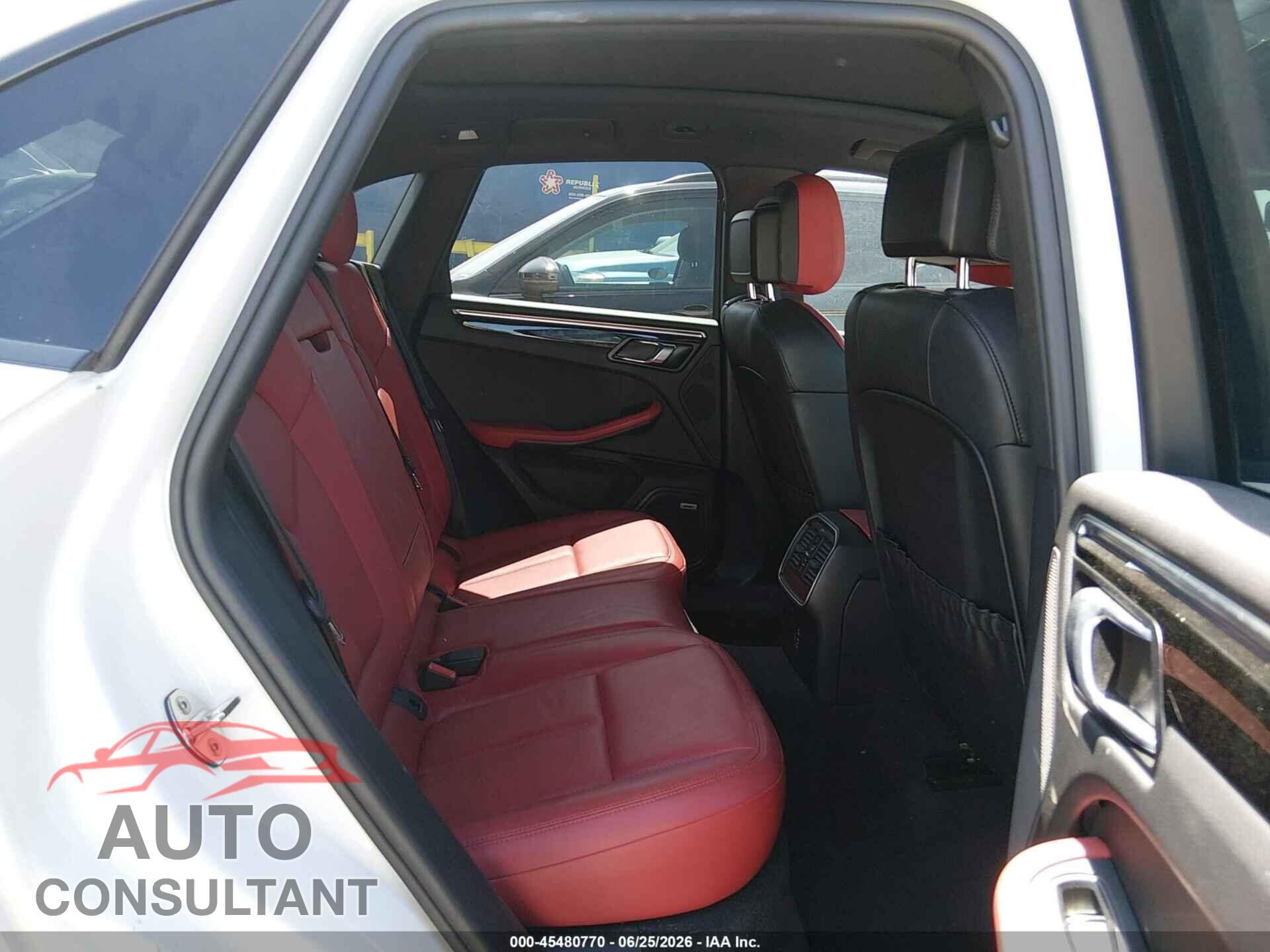 PORSCHE MACAN 2021 - WP1AA2A55MLB13744