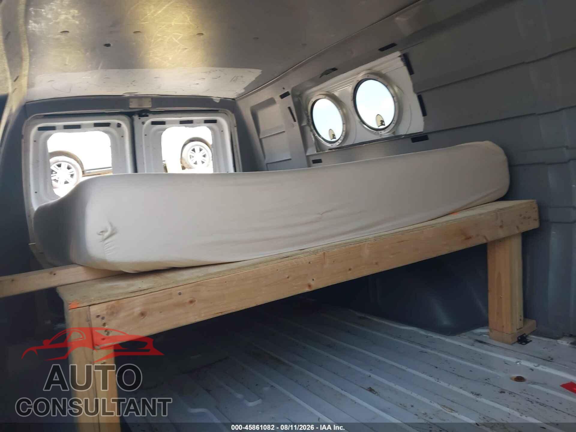 FORD E-350 SUPER DUTY 2012 - 1FTSS3EL8CDA62346