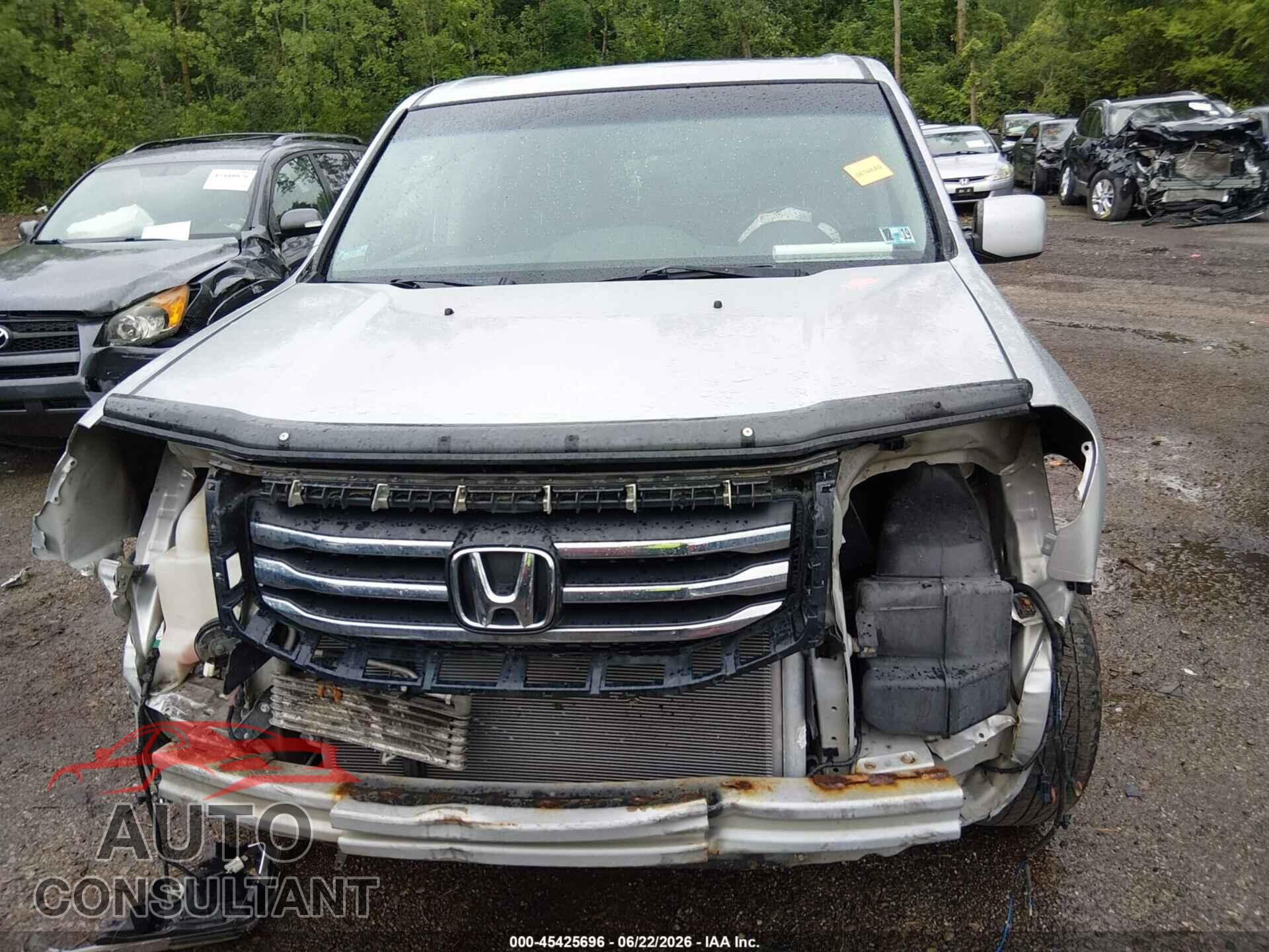 HONDA PILOT 2012 - 5FNYF4H50CB047401
