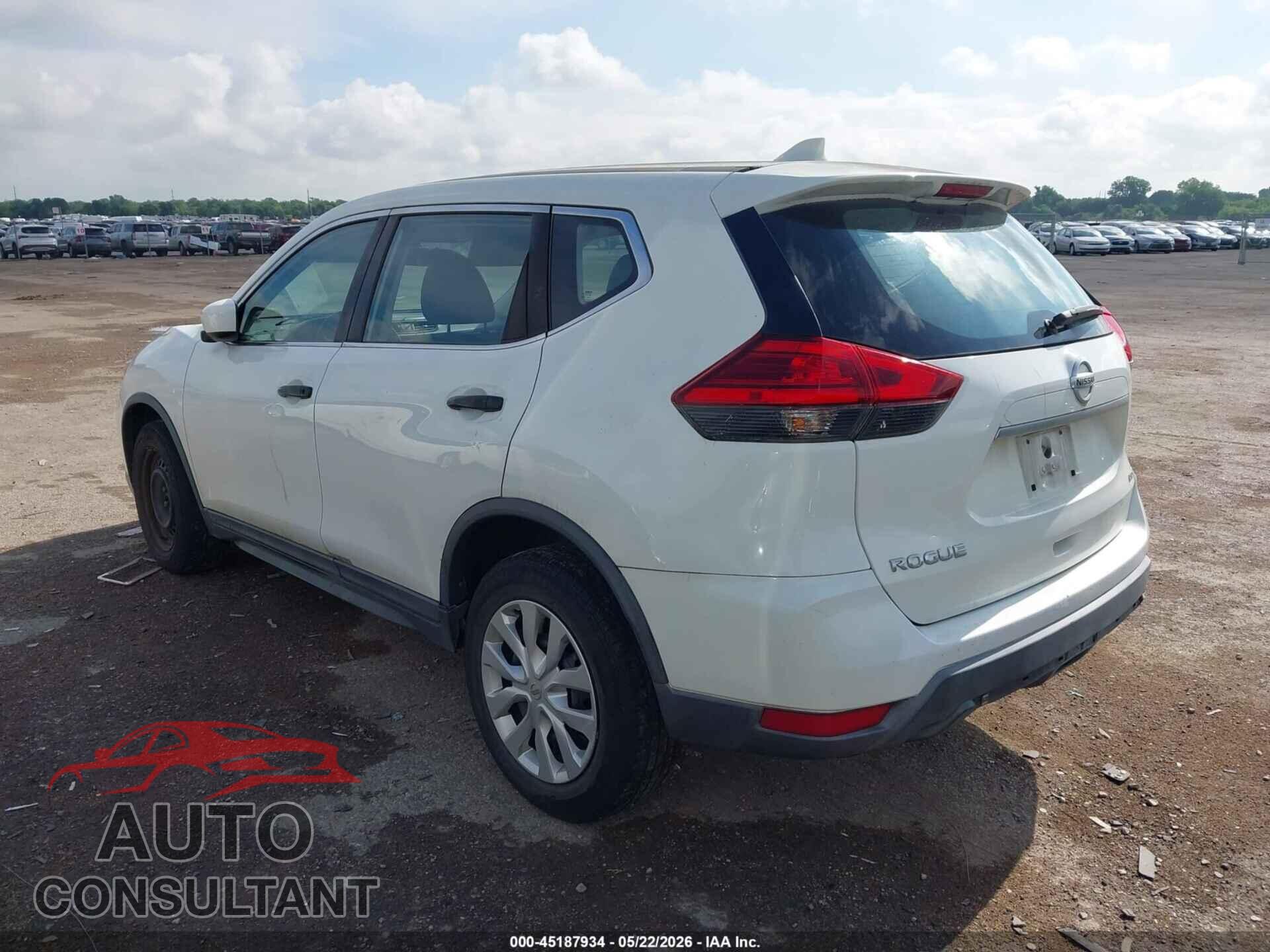 NISSAN ROGUE 2017 - KNMAT2MVXHP538348