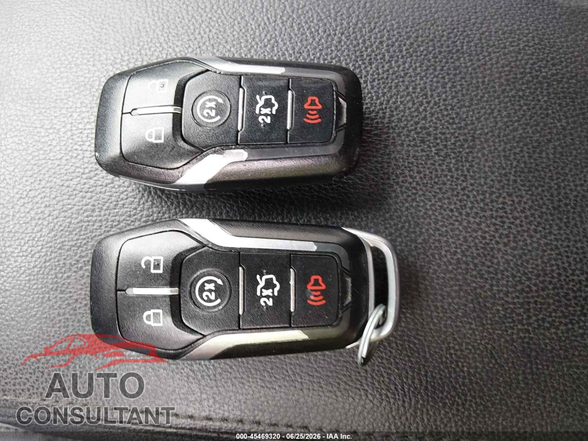 FORD EXPLORER 2017 - 1FM5K8D80HGD51603