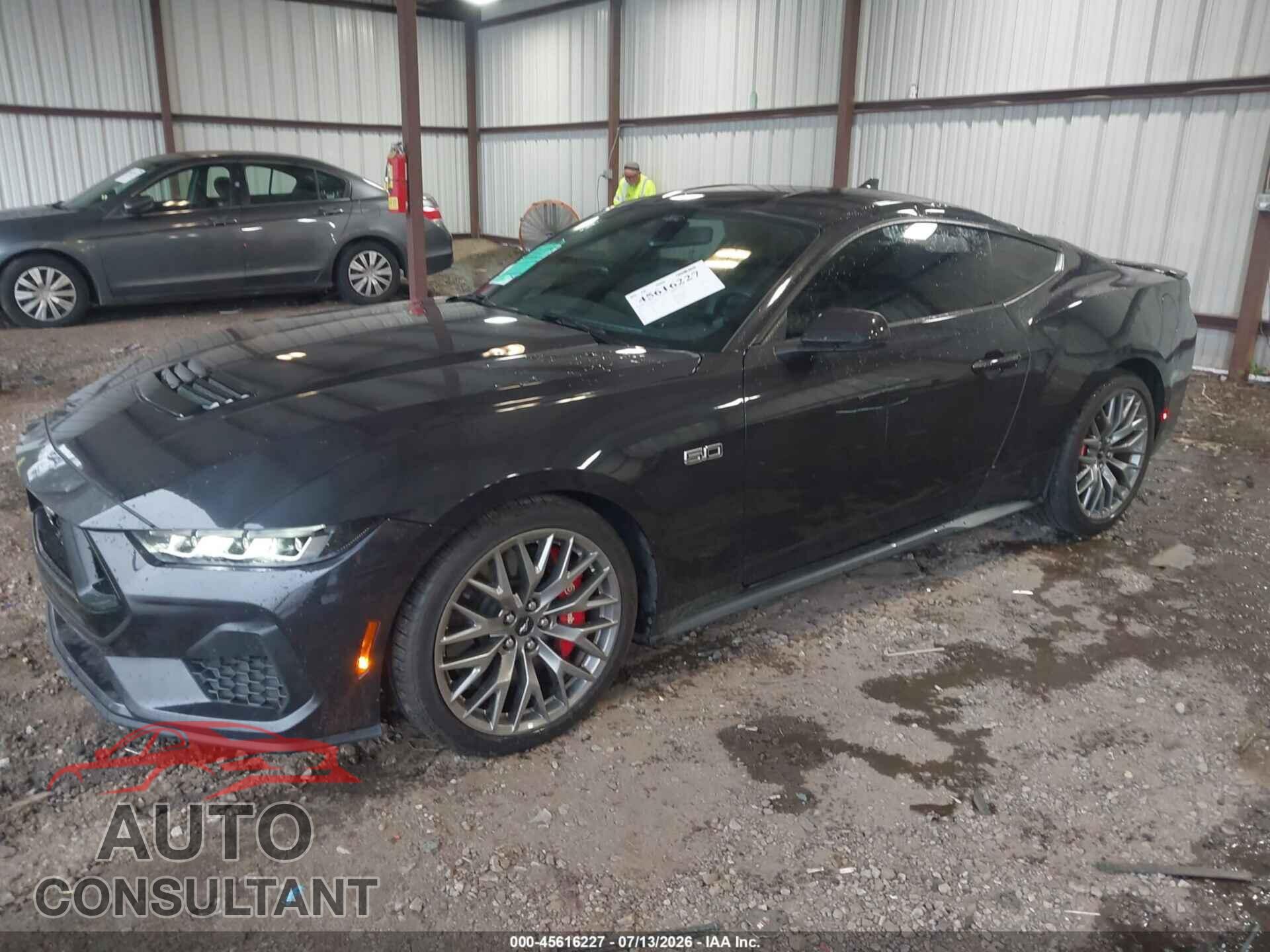 FORD MUSTANG 2024 - 1FA6P8CF5R5428785