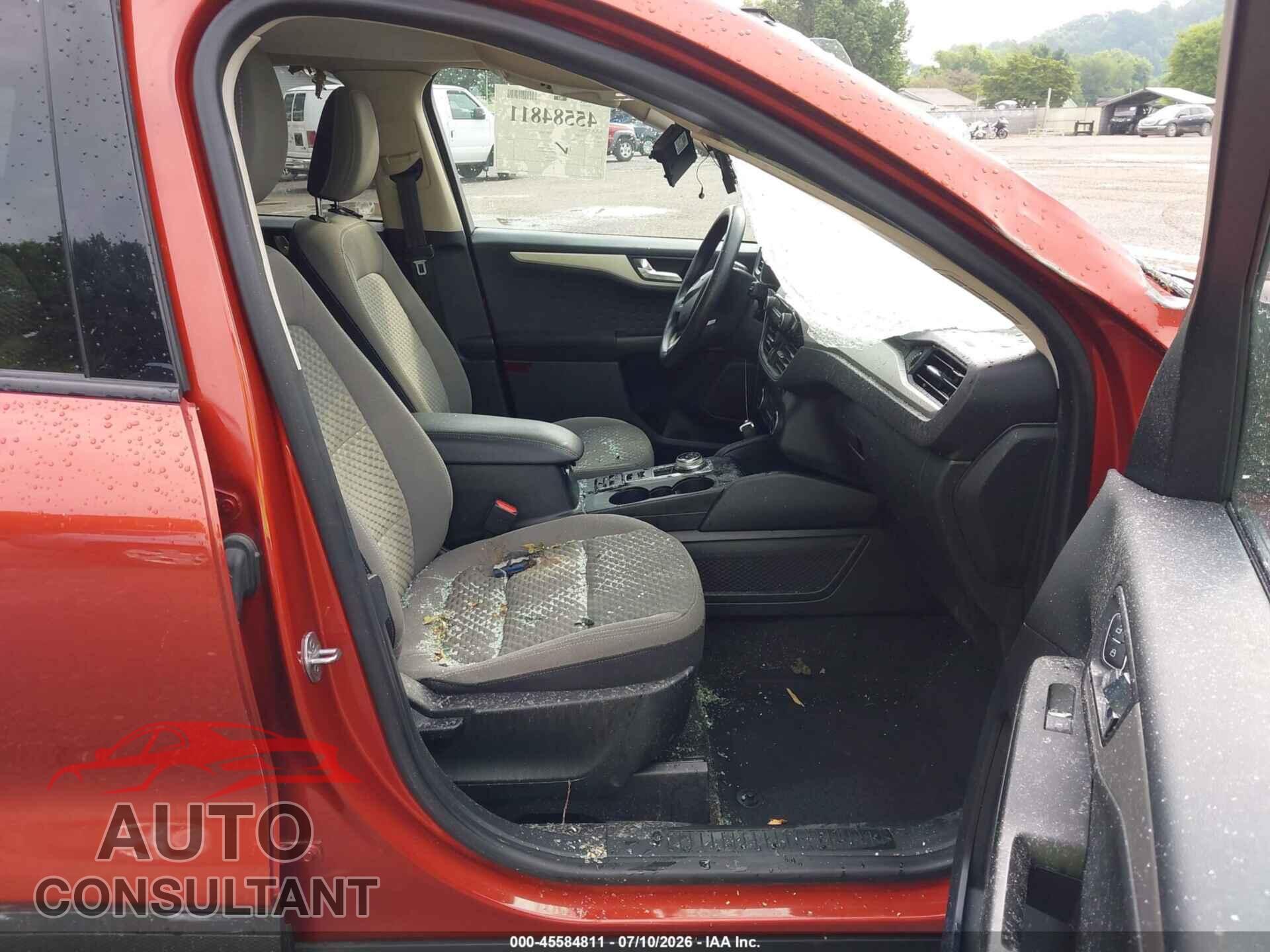FORD ESCAPE 2020 - 1FMCU0G60LUA27655