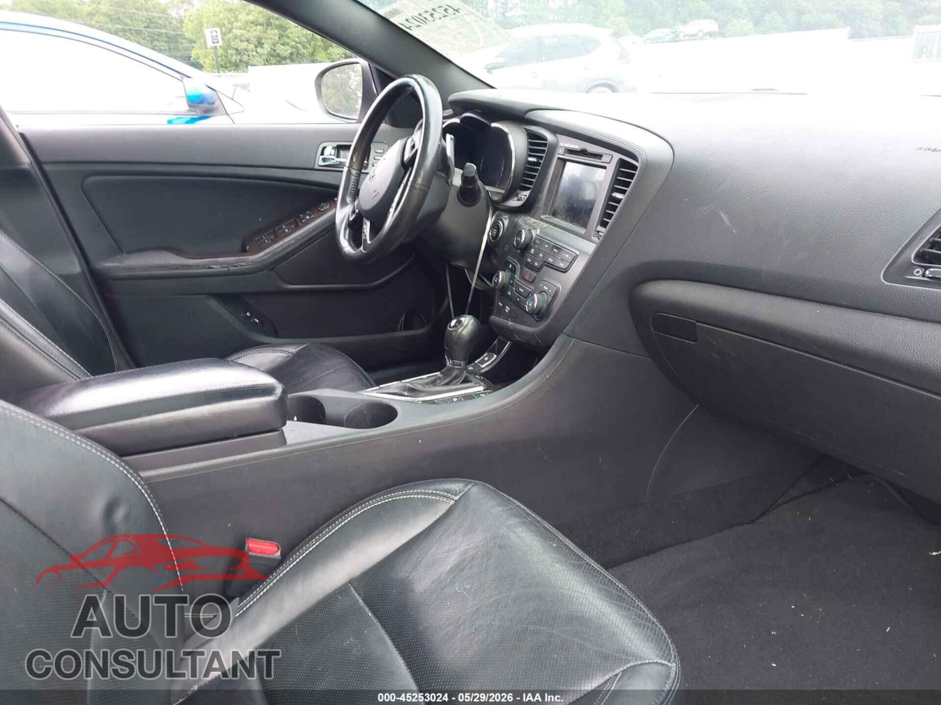 KIA OPTIMA 2013 - 5XXGR4A68DG092803