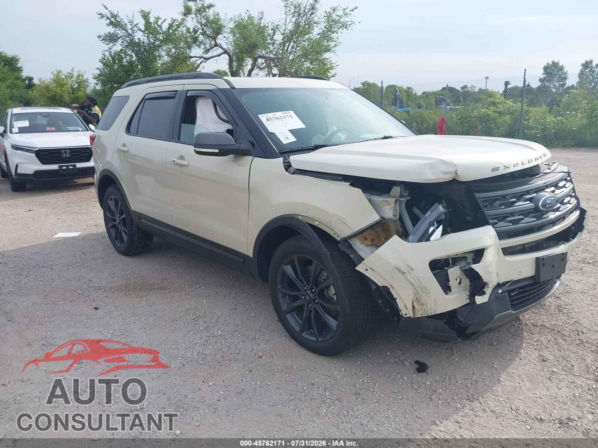 FORD EXPLORER 2018 - 1FM5K8D8XJGB85998
