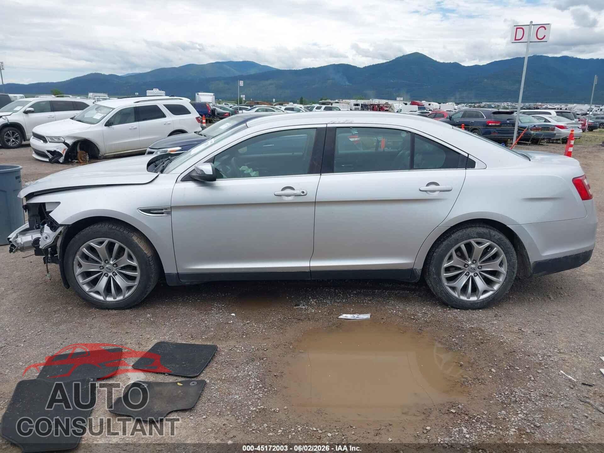 FORD TAURUS 2013 - 1FAHP2F82DG232920