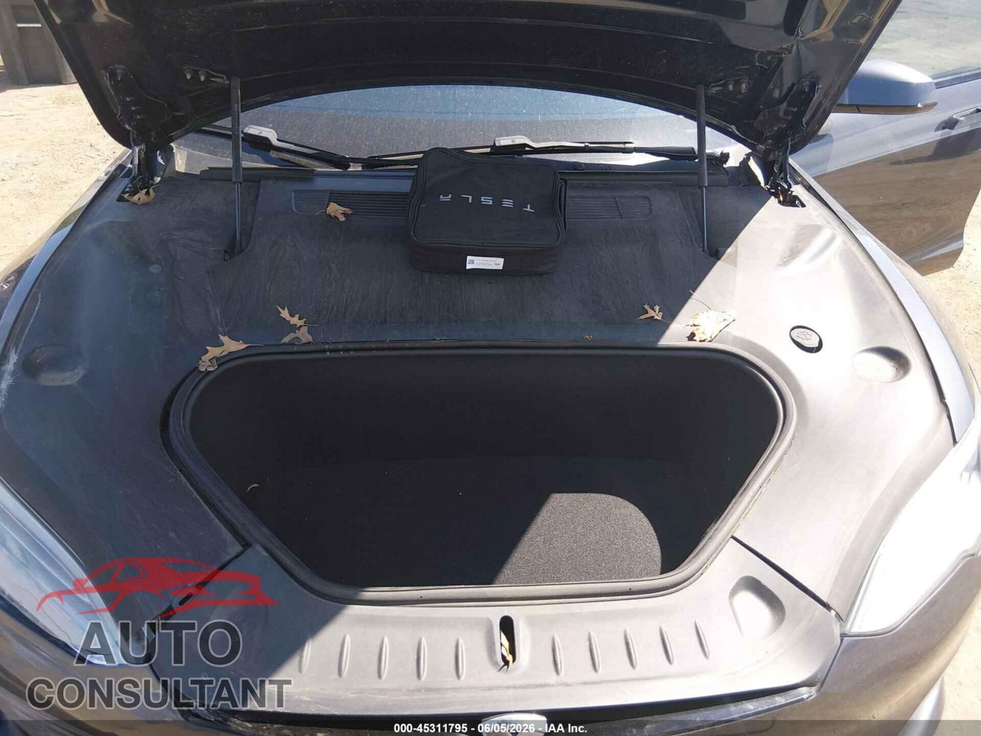 TESLA MODEL S 2021 - 5YJSA1E68MF433694