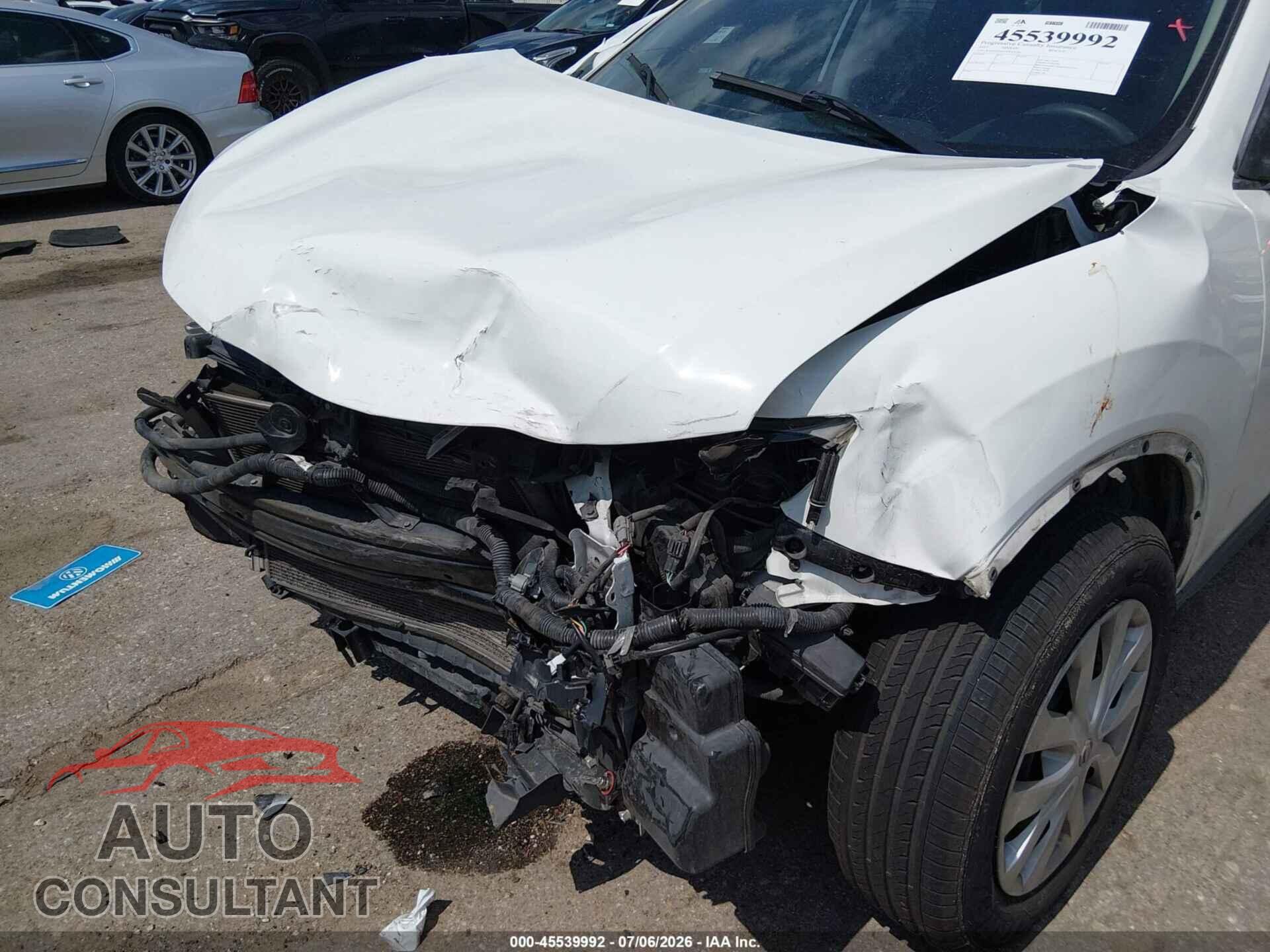 NISSAN ROGUE 2017 - KNMAT2MT2HP507366