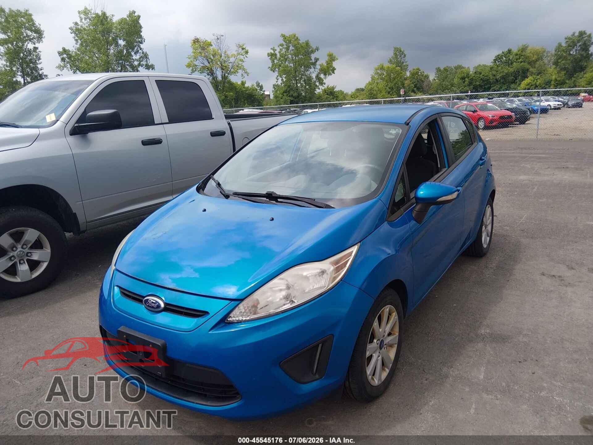 FORD FIESTA 2013 - 3FADP4EJ1DM131985