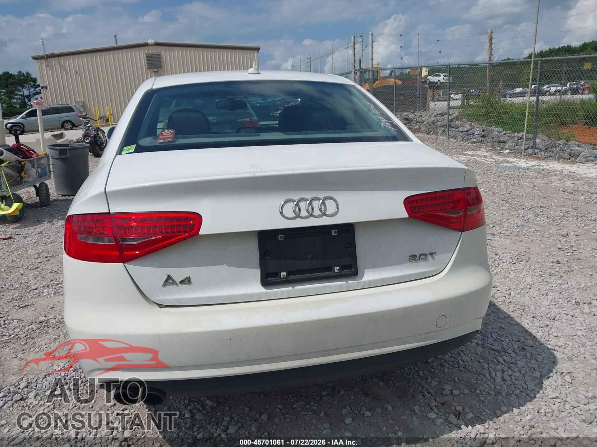 AUDI A4 2013 - WAUAFAFL3DA045263