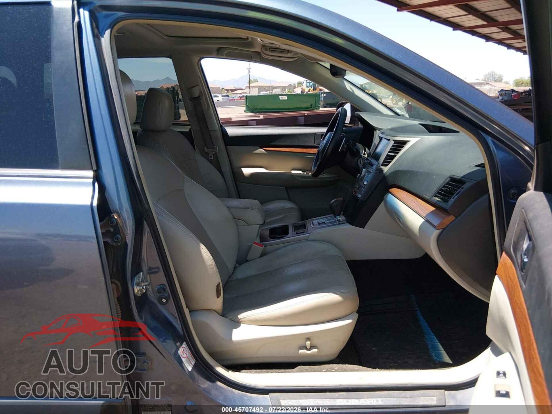 SUBARU OUTBACK 2013 - 4S4BRDPC7D2316359