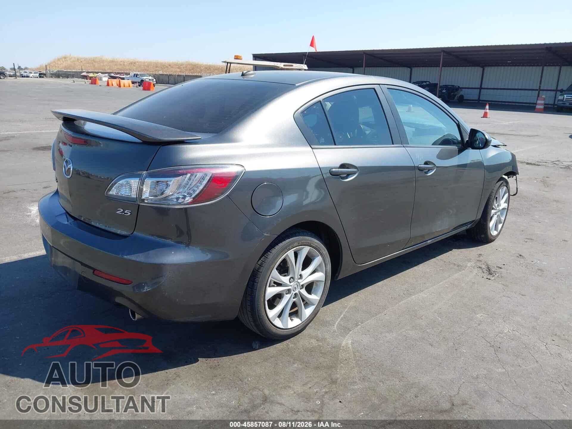 MAZDA MAZDA3 2011 - JM1BL1U55B1396323