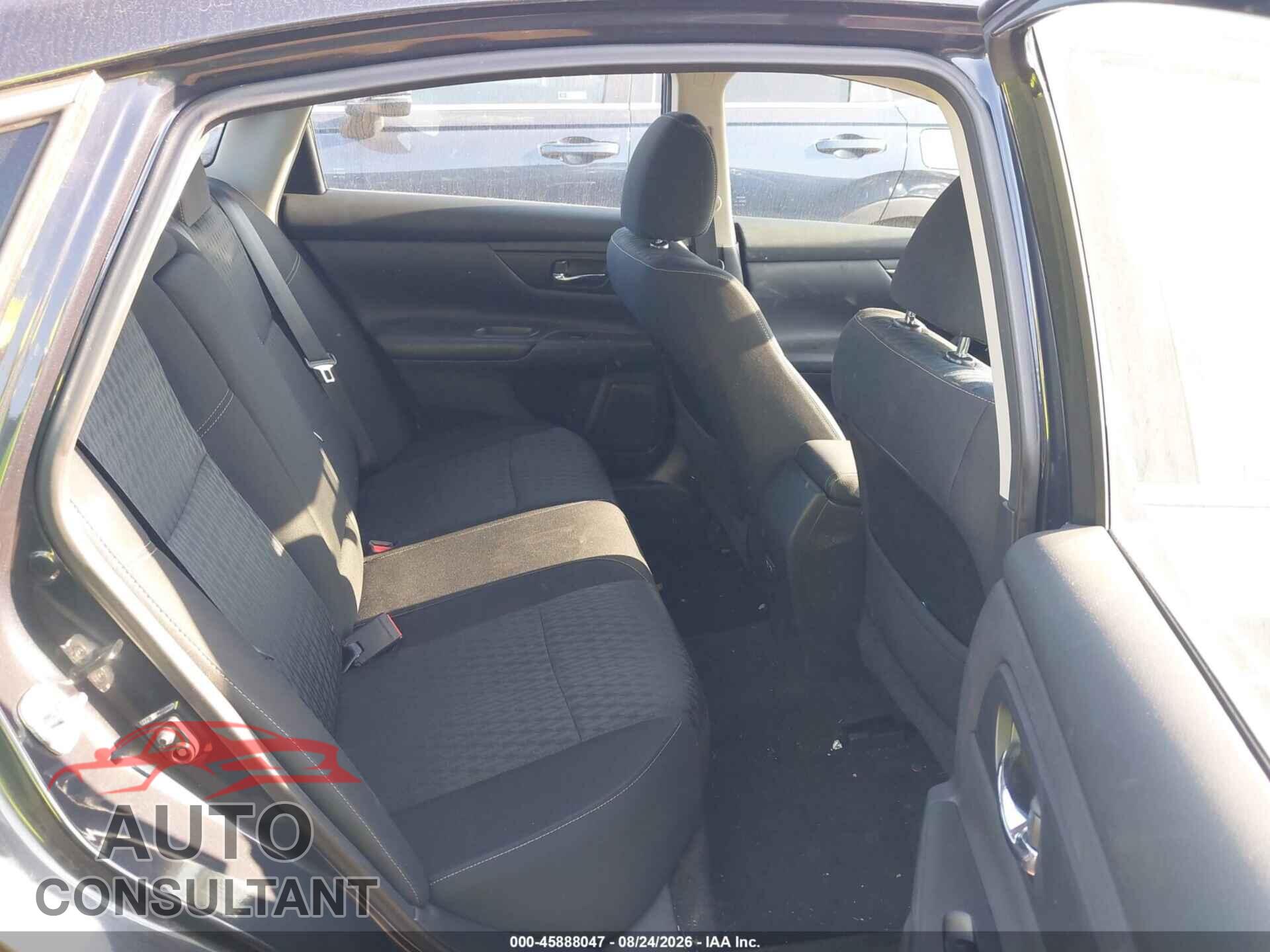 NISSAN ALTIMA 2018 - 1N4AL3AP9JC479727