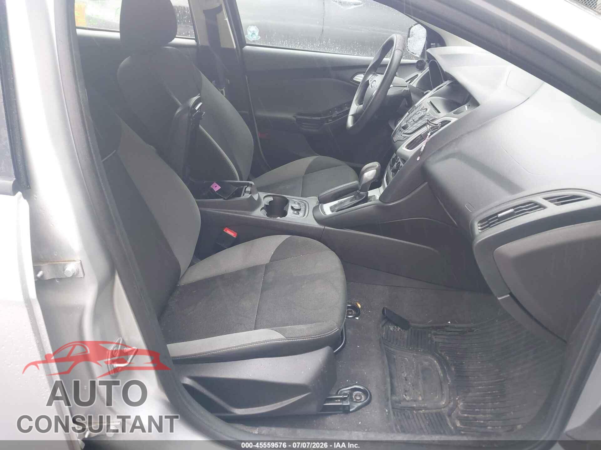 FORD FOCUS 2014 - 1FADP3F26EL424365