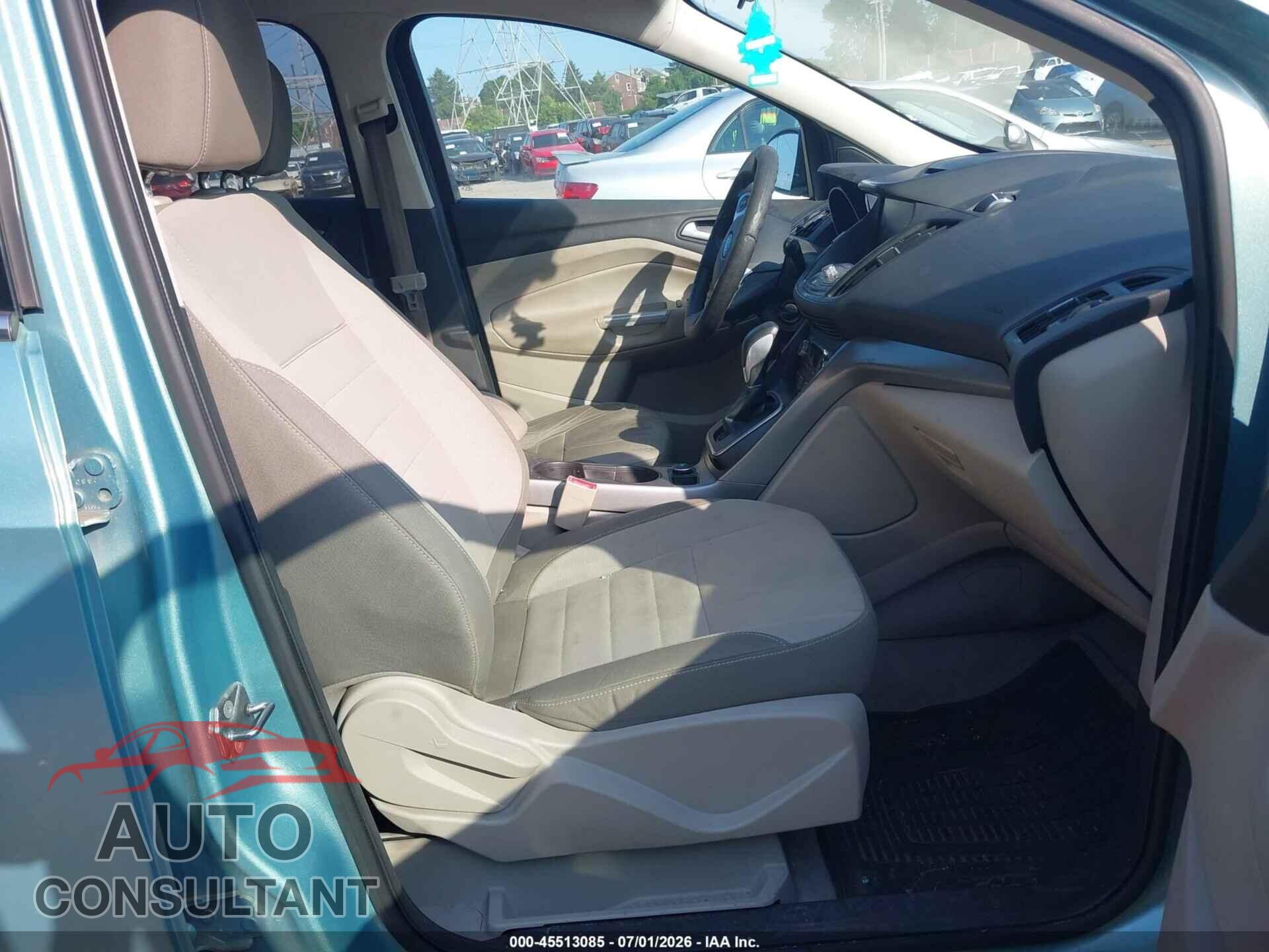 FORD ESCAPE 2013 - 1FMCU9G97DUC83159