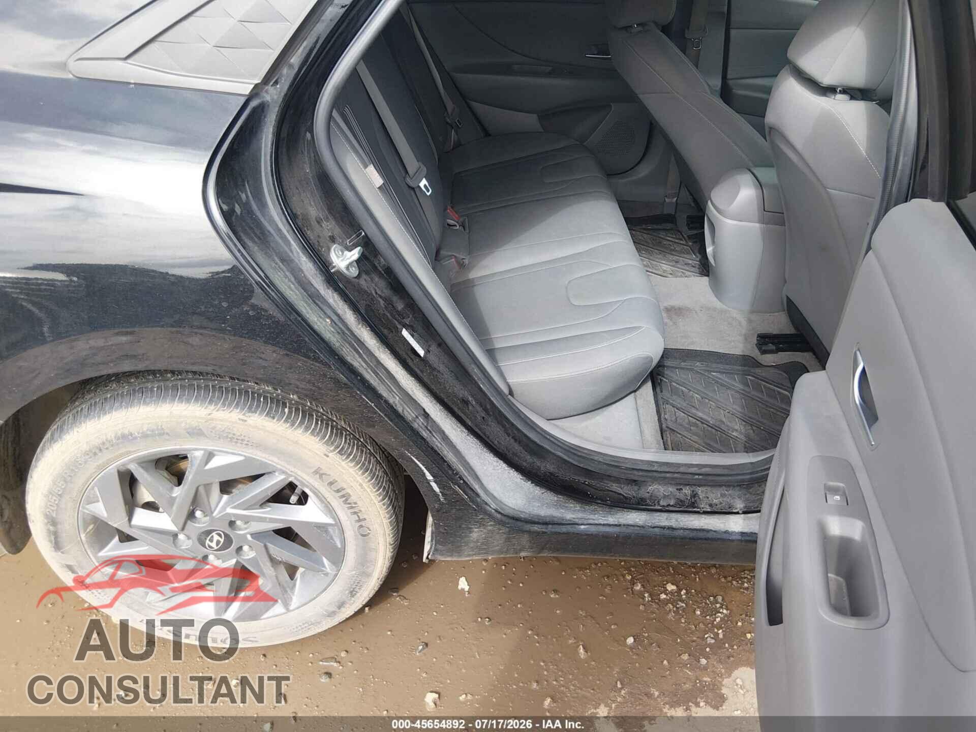 HYUNDAI ELANTRA 2024 - KMHLM4DG7RU697166