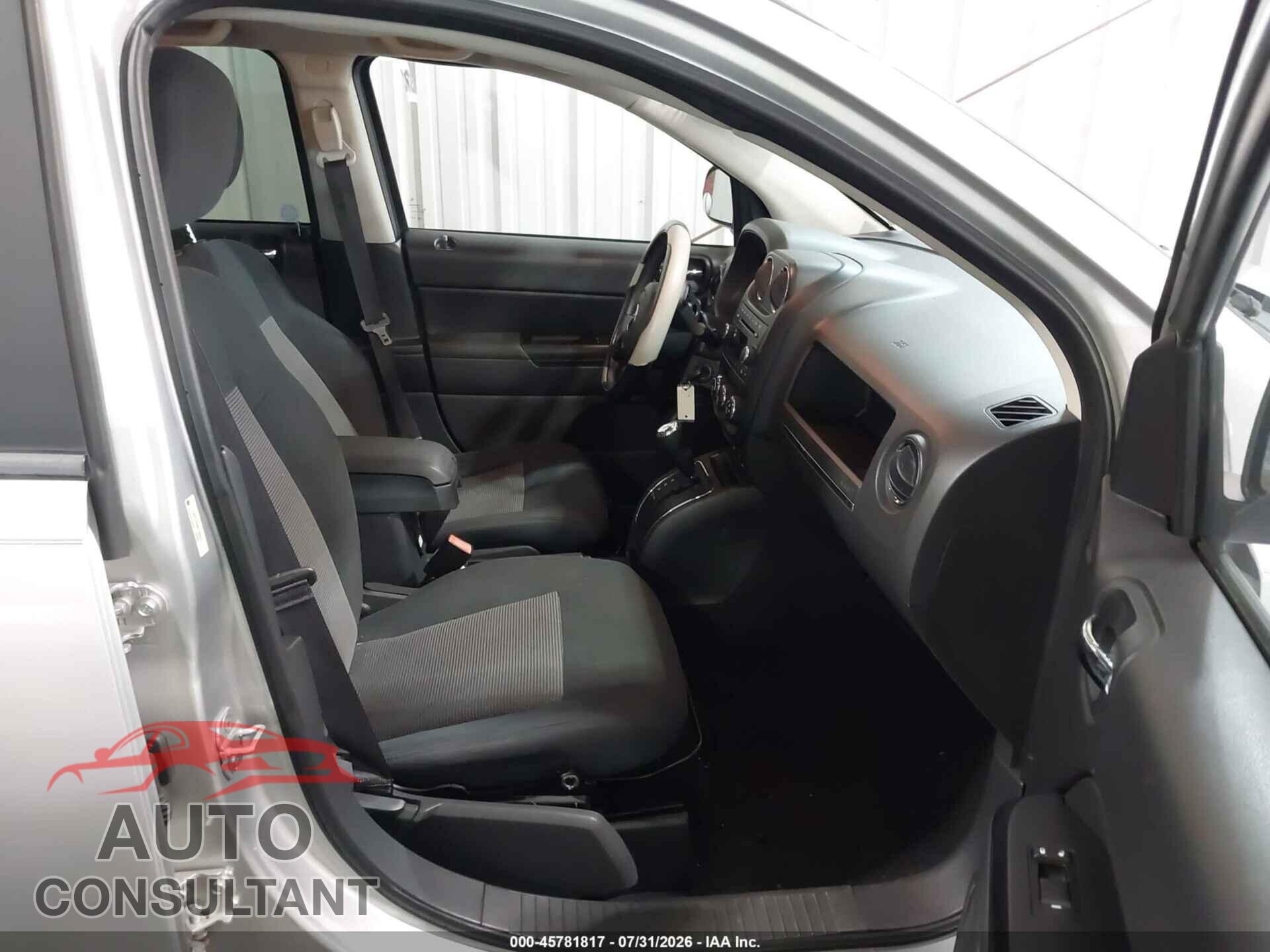 JEEP COMPASS 2011 - 1J4NF1FB8BD188842