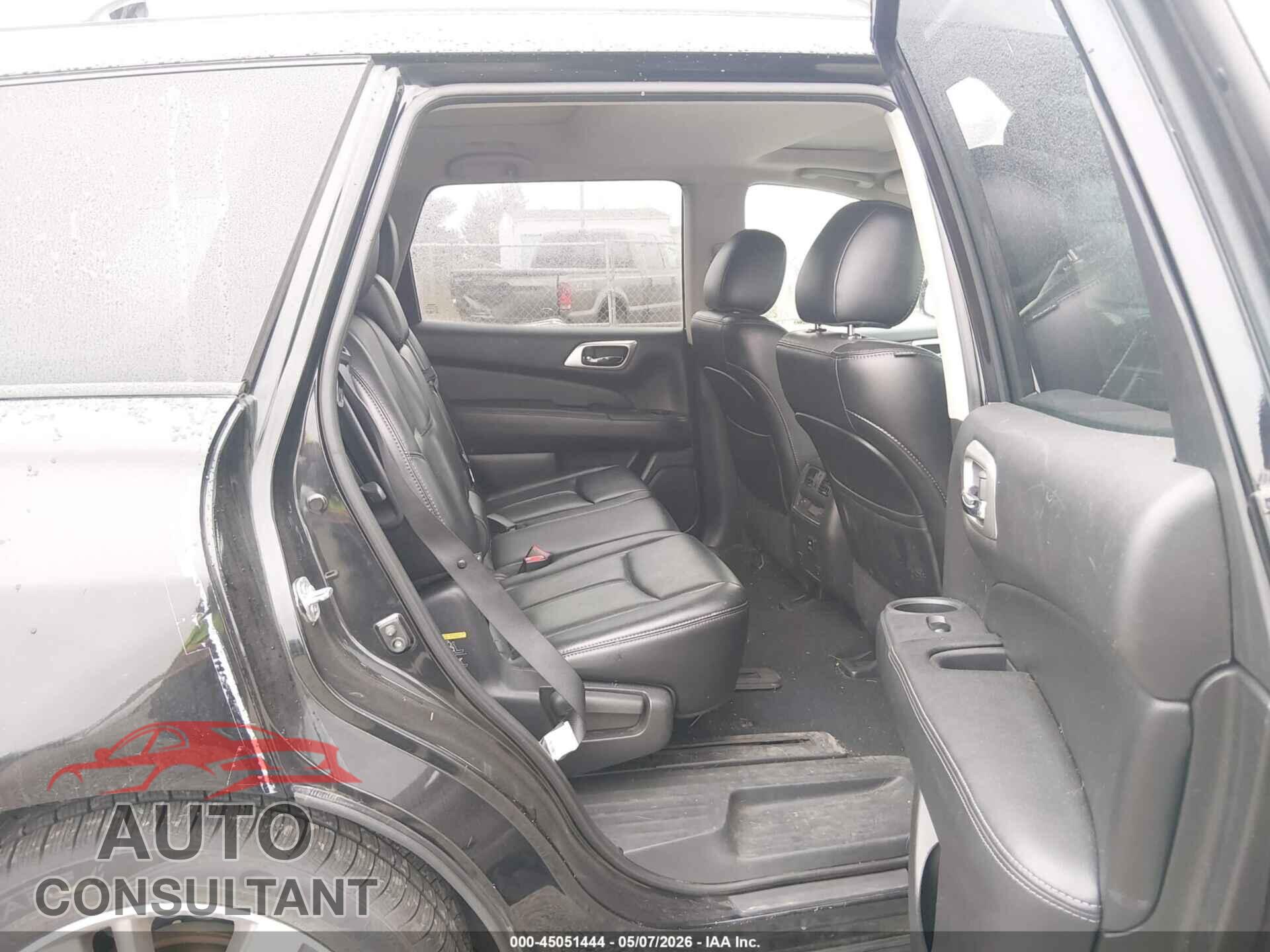 NISSAN PATHFINDER 2015 - 5N1AR2MM2FC676357