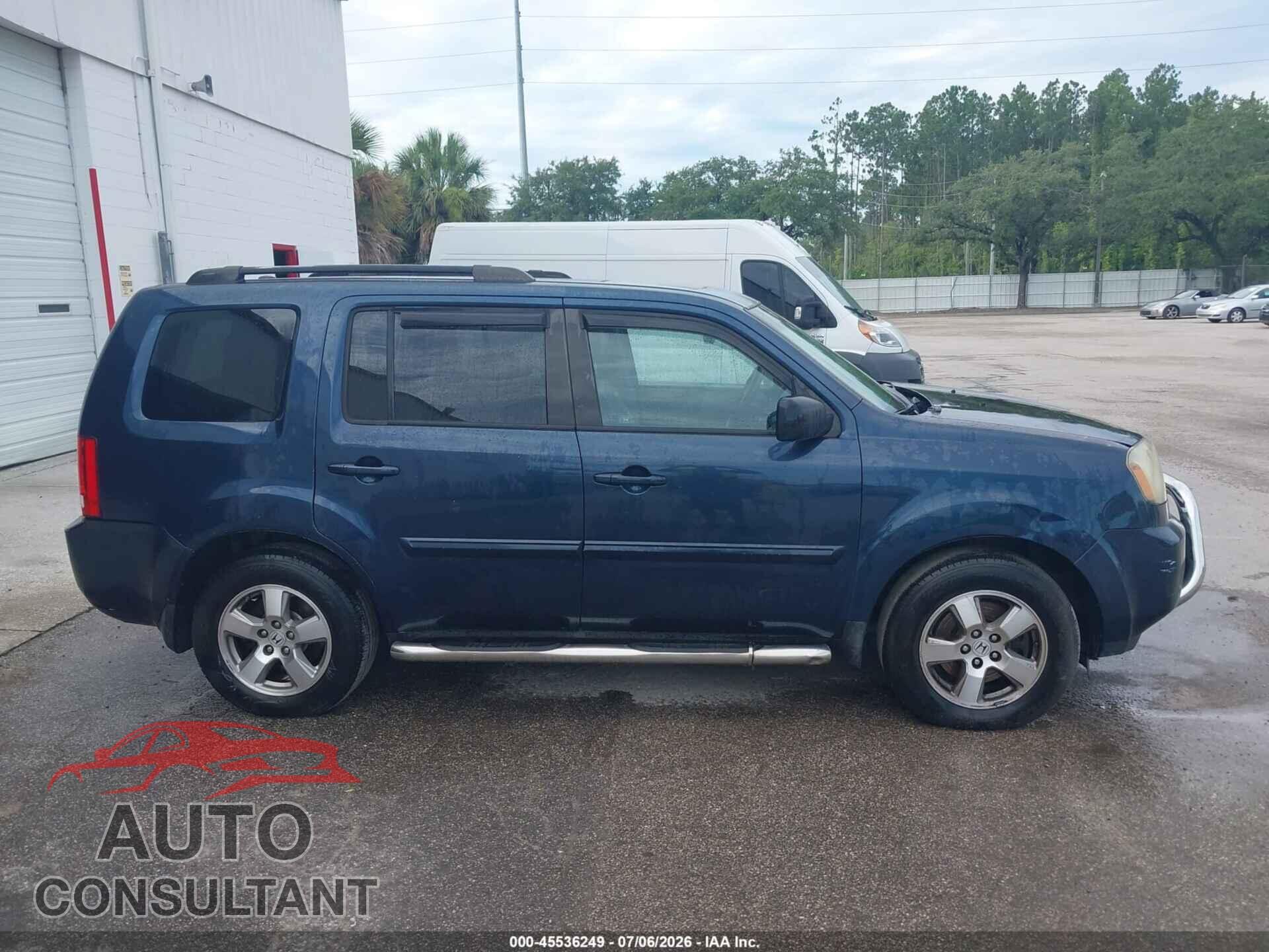 HONDA PILOT 2011 - 5FNYF4H74BB099307