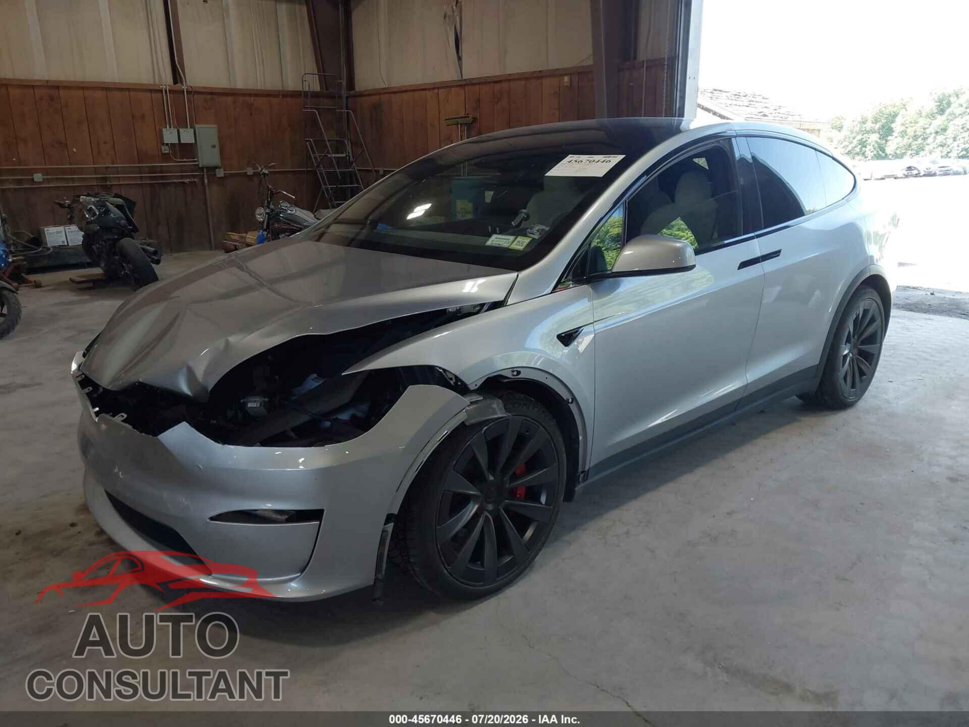 TESLA MODEL X 2024 - 7SAXCBE63RF460169