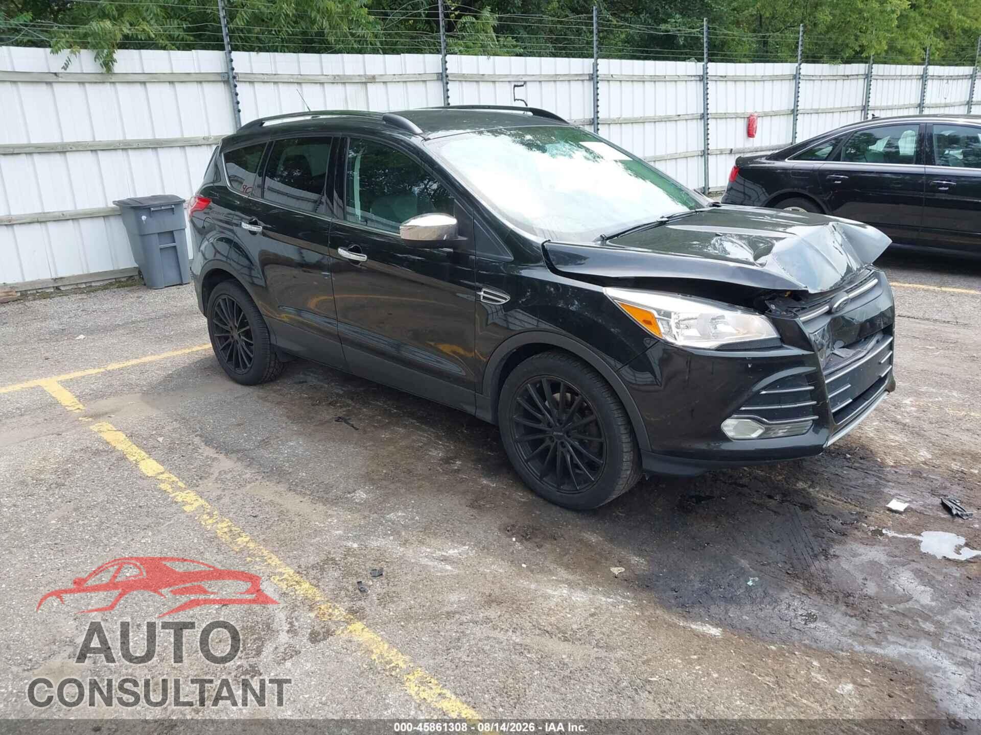 FORD ESCAPE 2015 - 1FMCU9G98FUC09073