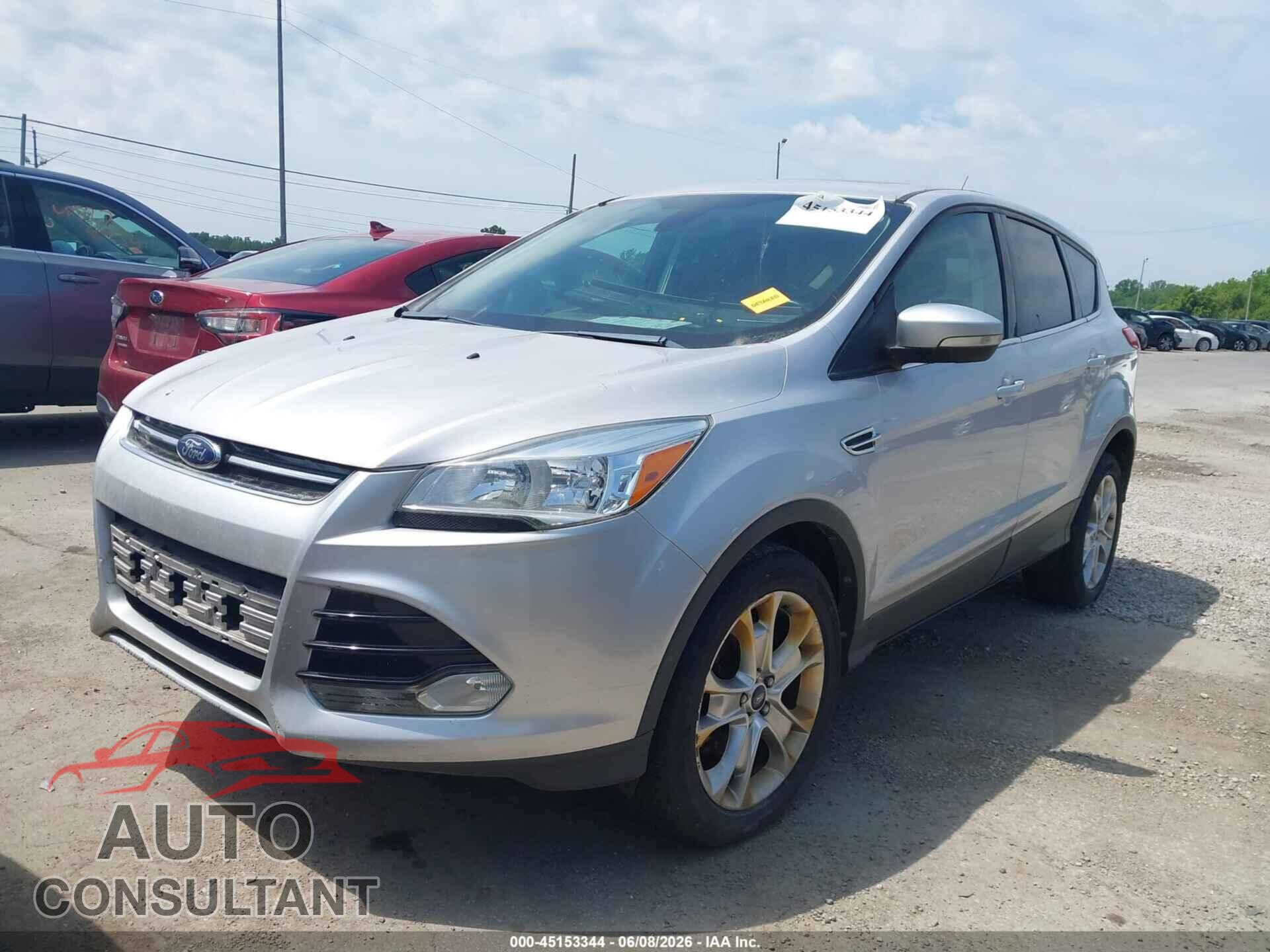 FORD ESCAPE 2013 - 1FMCU9H94DUD40738