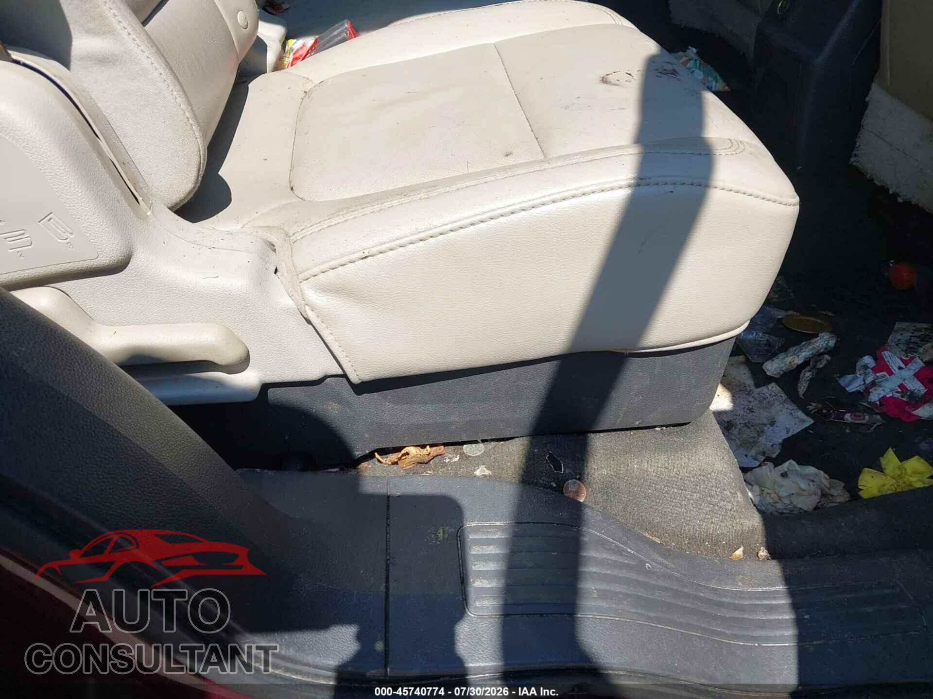 FORD EXPLORER 2011 - 1FMHK7D84BGA71049