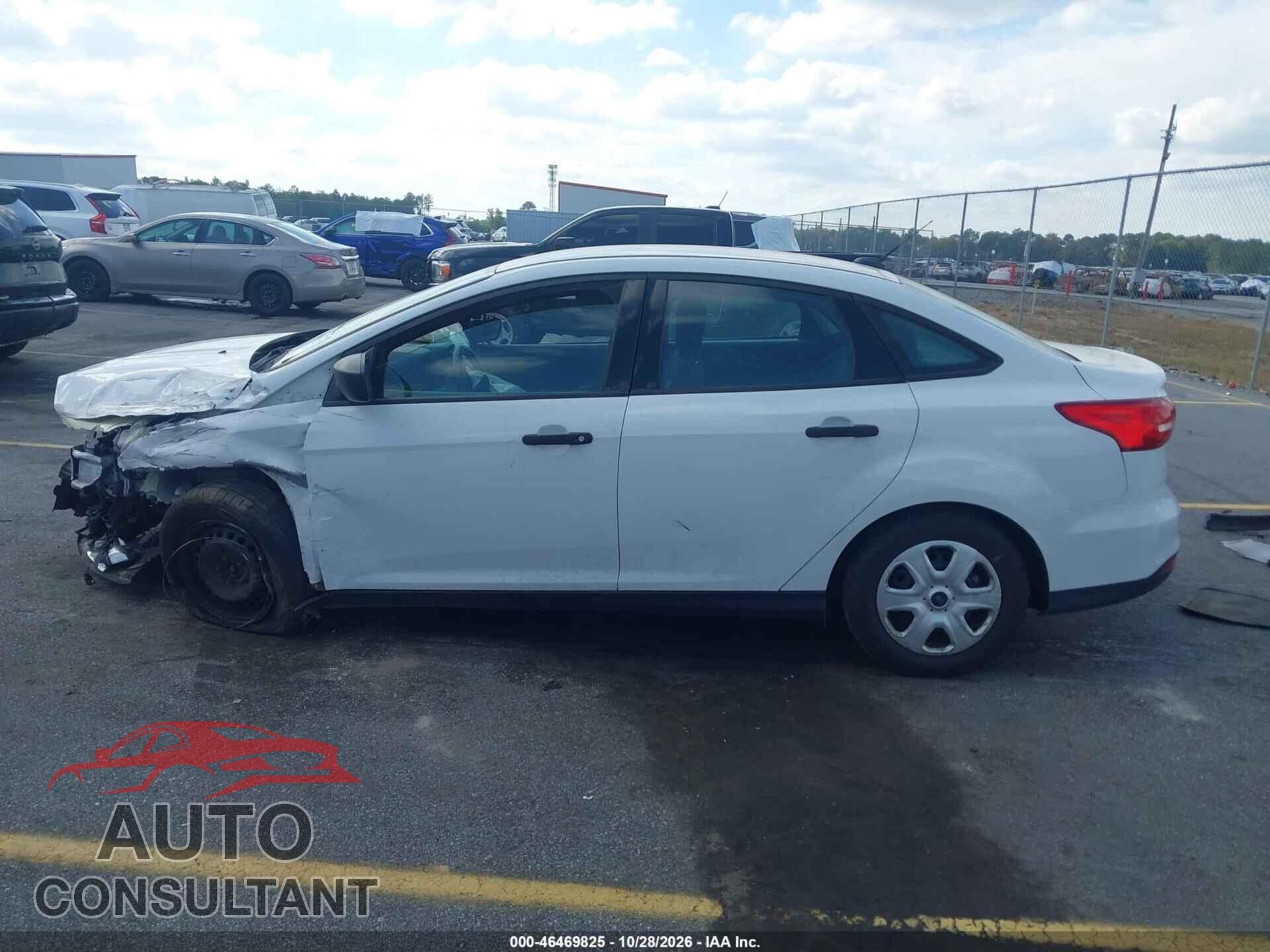 FORD FOCUS 2015 - 1FADP3E2XFL338396