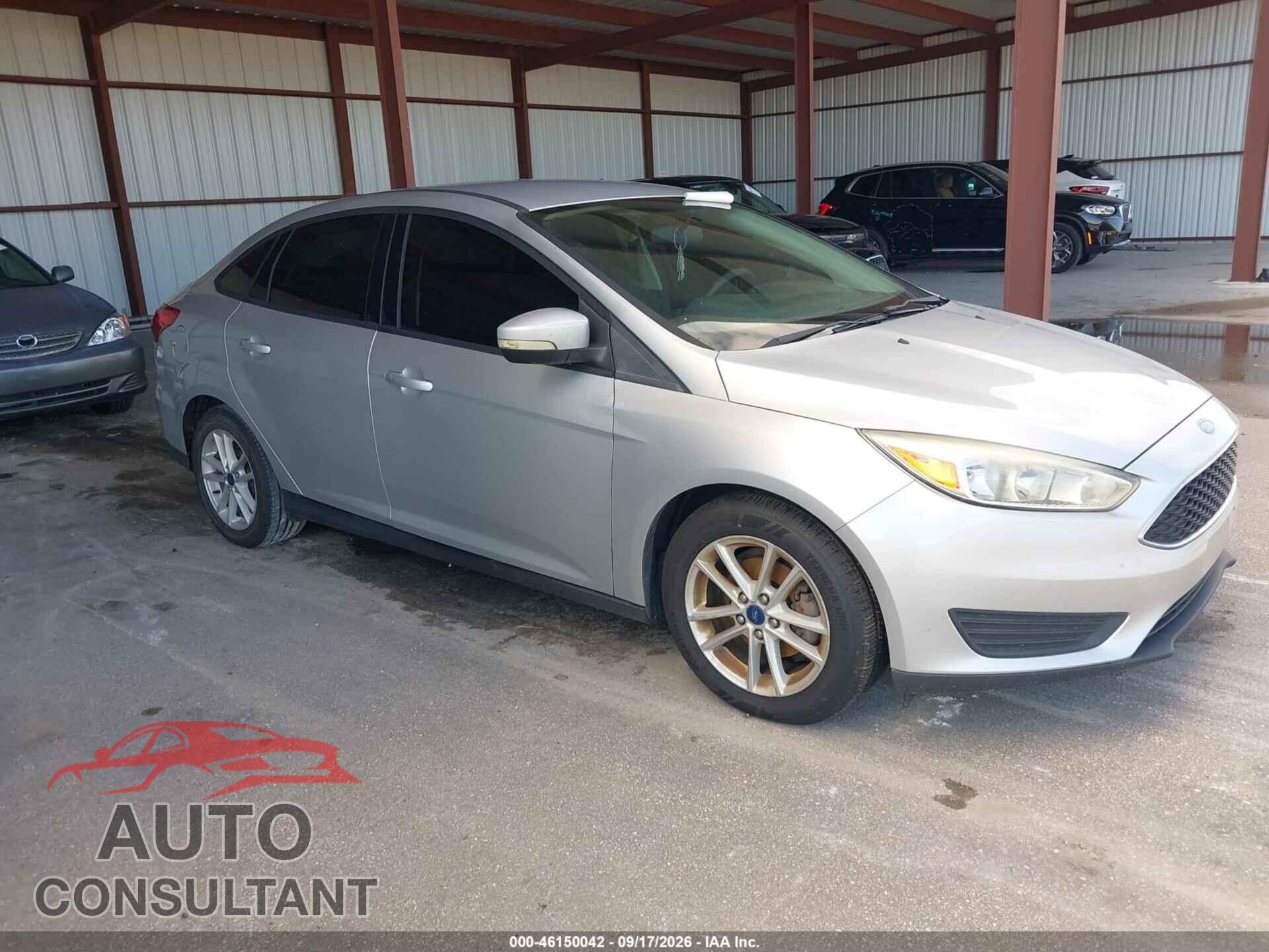 FORD FOCUS 2017 - 1FADP3F23HL345997