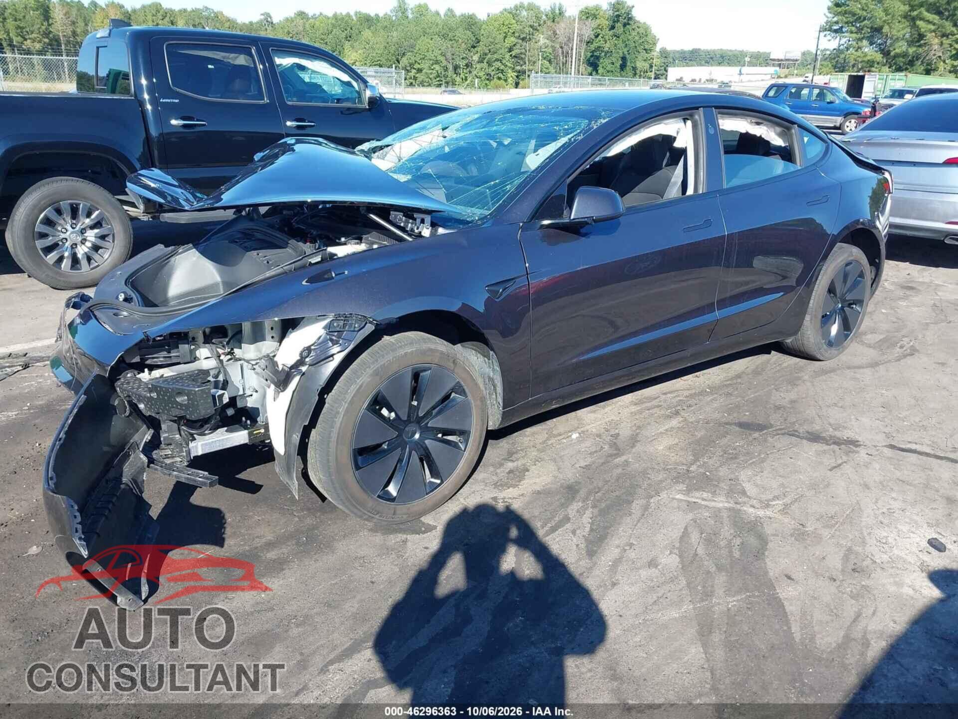 TESLA MODEL 3 2024 - 5YJ3E1EA6RF824346