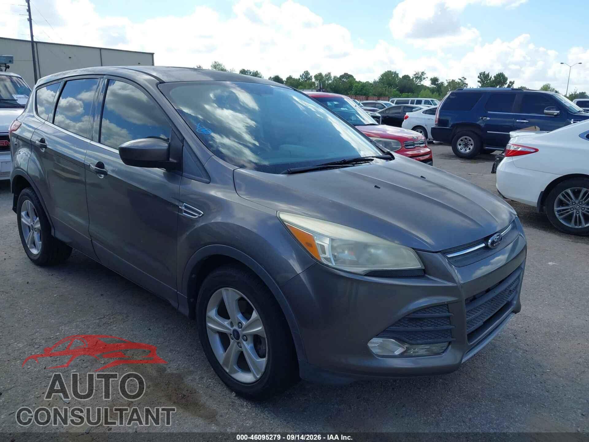FORD ESCAPE 2014 - 1FMCU0GX4EUB79272
