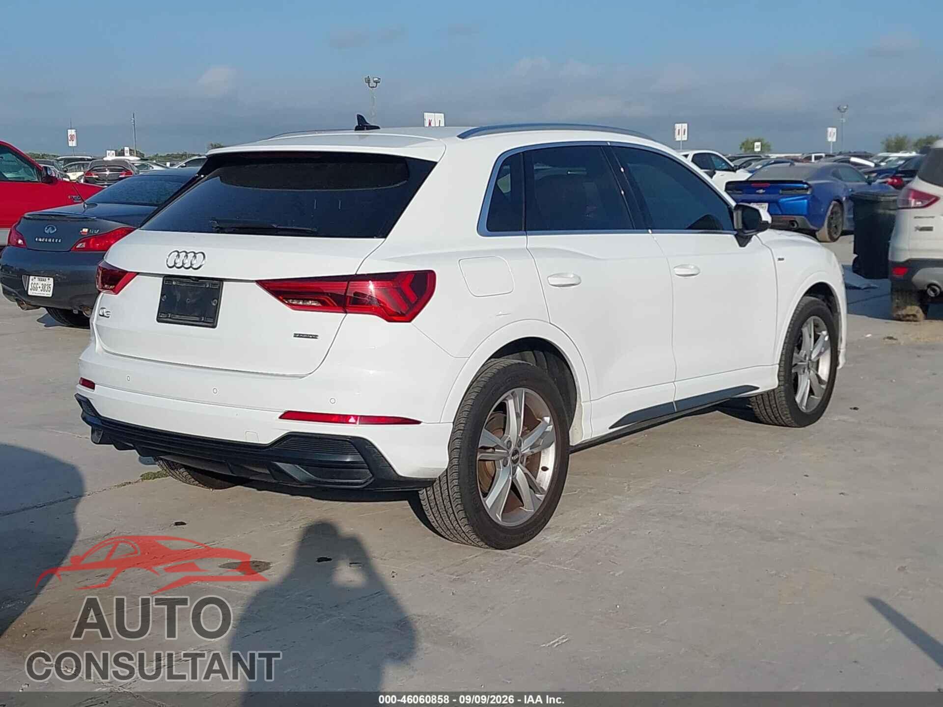 AUDI Q3 2020 - WA1DECF31L1006842