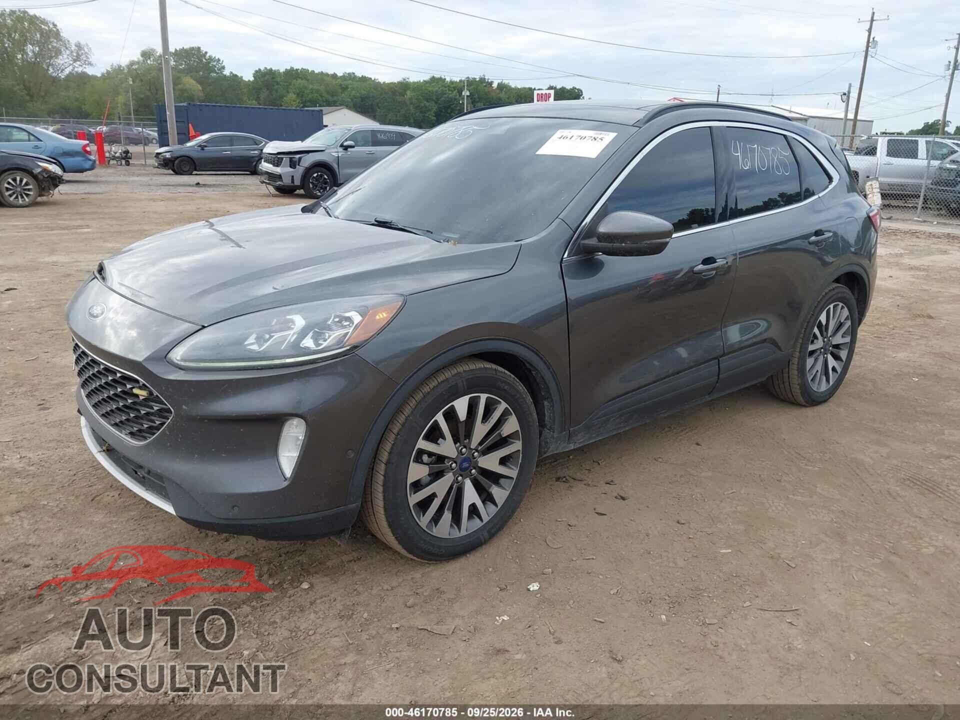 FORD ESCAPE 2020 - 1FMCU0DZ2LUA49025