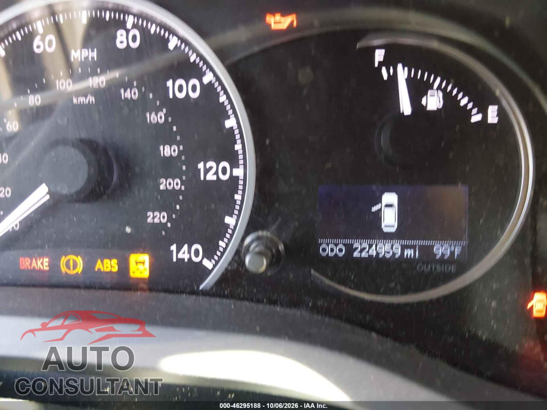 LEXUS CT 200H 2011 - JTHKD5BHXB2020548