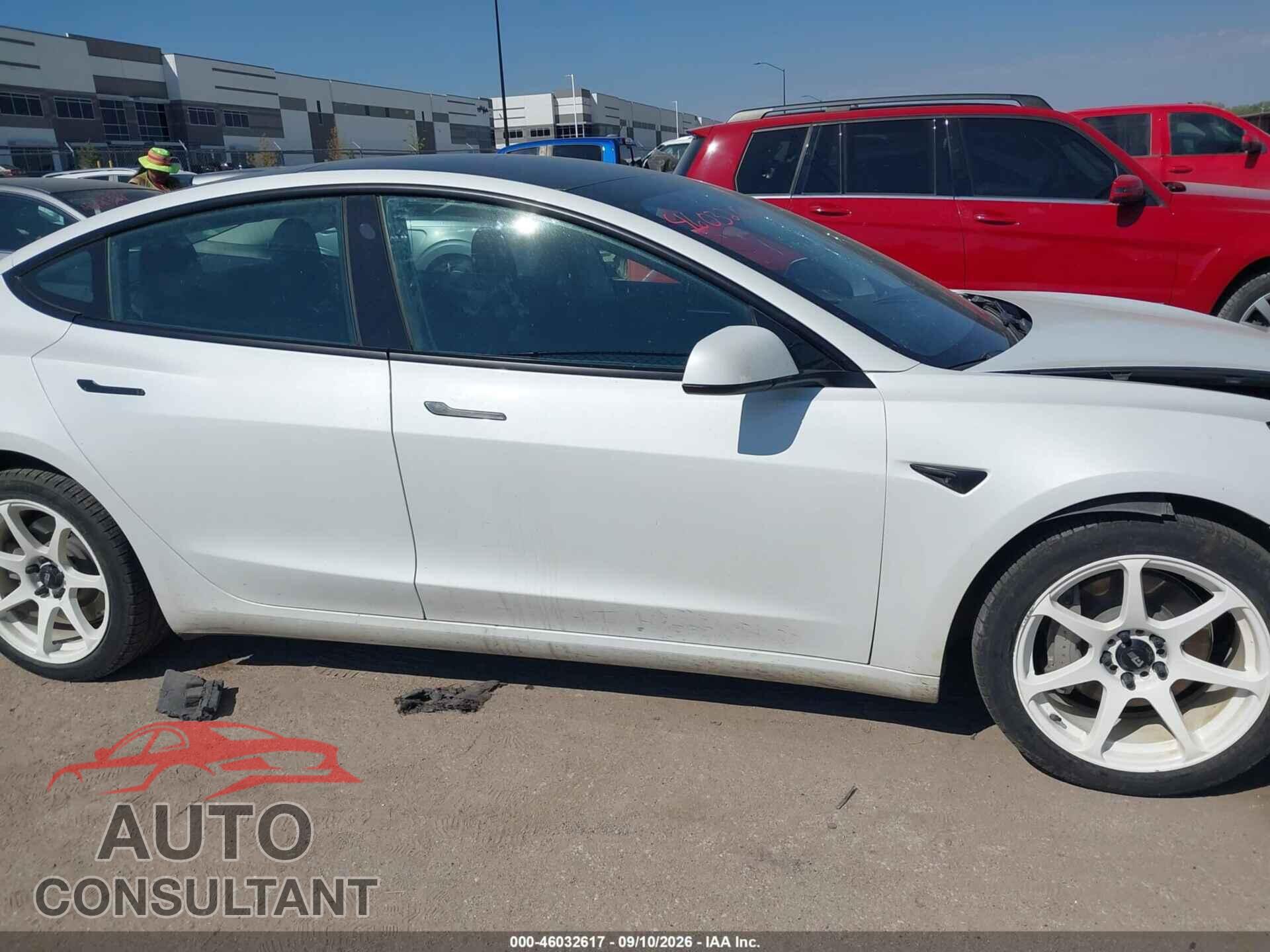 TESLA MODEL 3 2023 - 5YJ3E1EA6PF433596