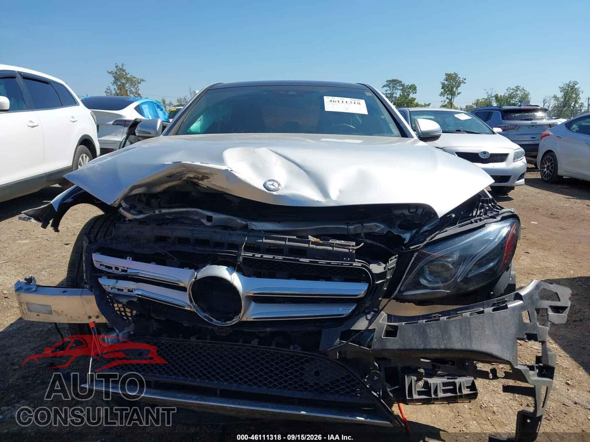 MERCEDES-BENZ E 300 2017 - WDDZF4KB8HA083796