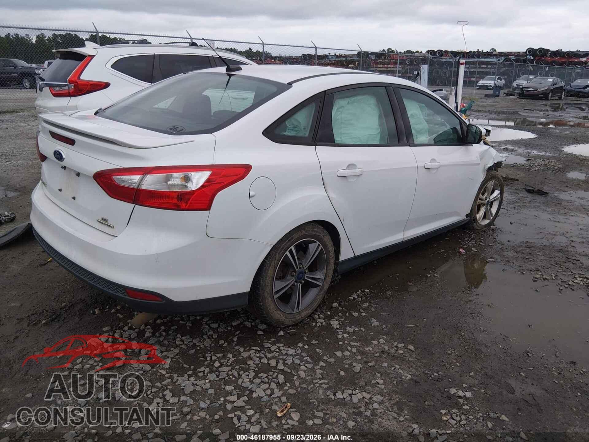 FORD FOCUS 2014 - 1FADP3F2XEL420299