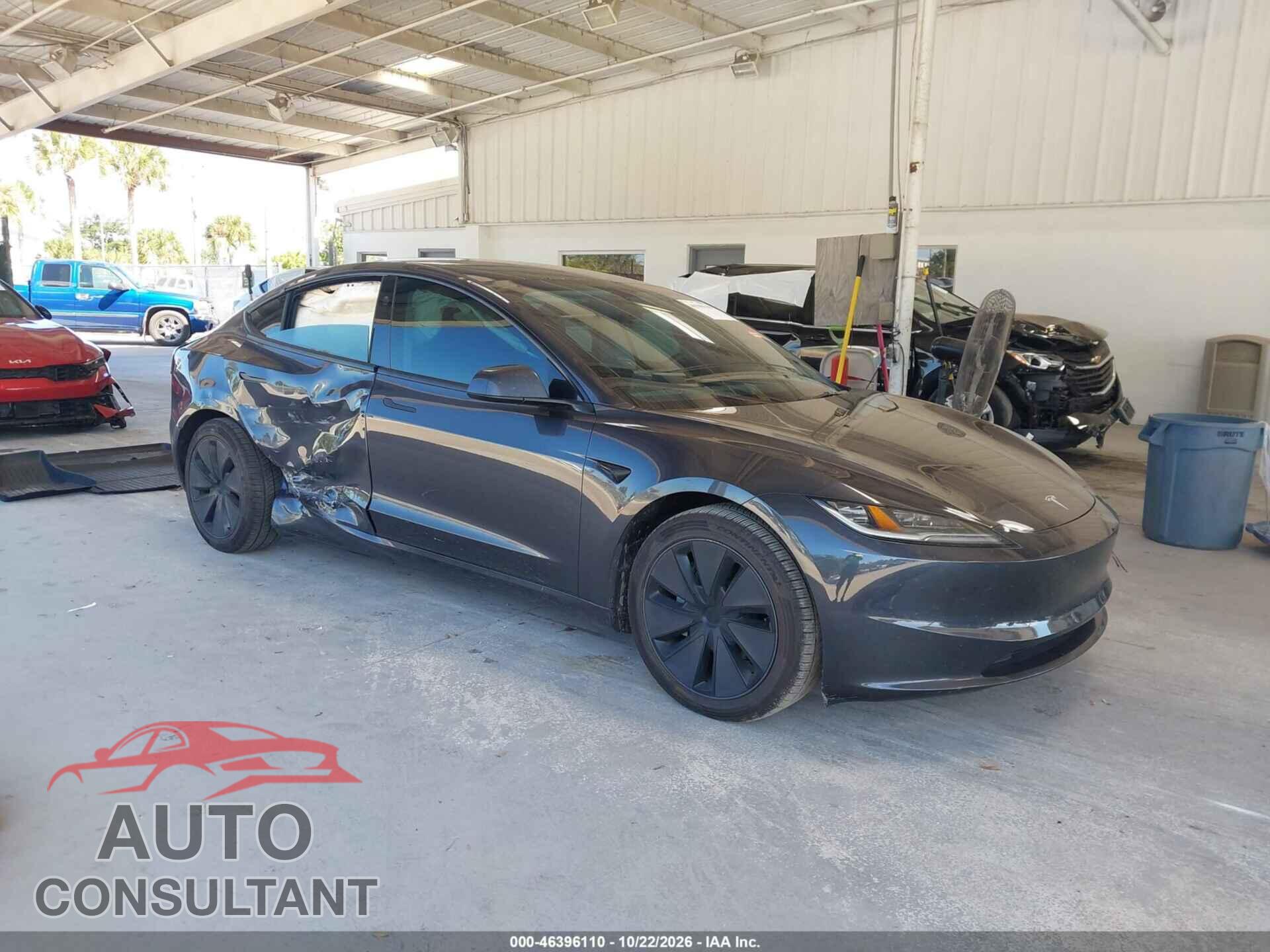 TESLA MODEL 3 2025 - 5YJ3E1EA5SF989746