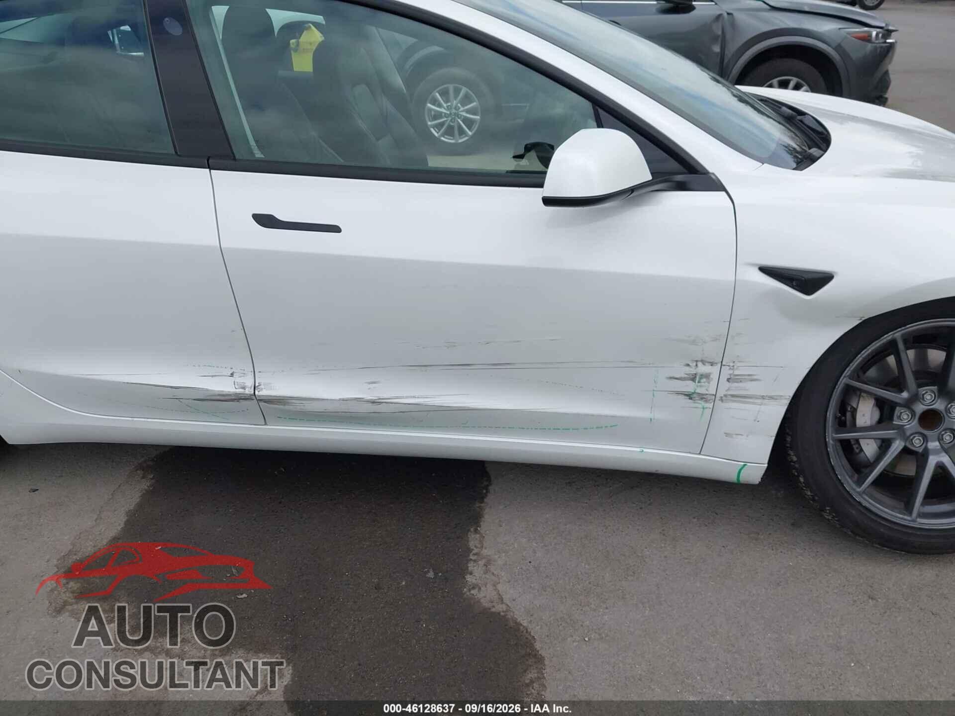 TESLA MODEL 3 2021 - 5YJ3E1EA5MF074947