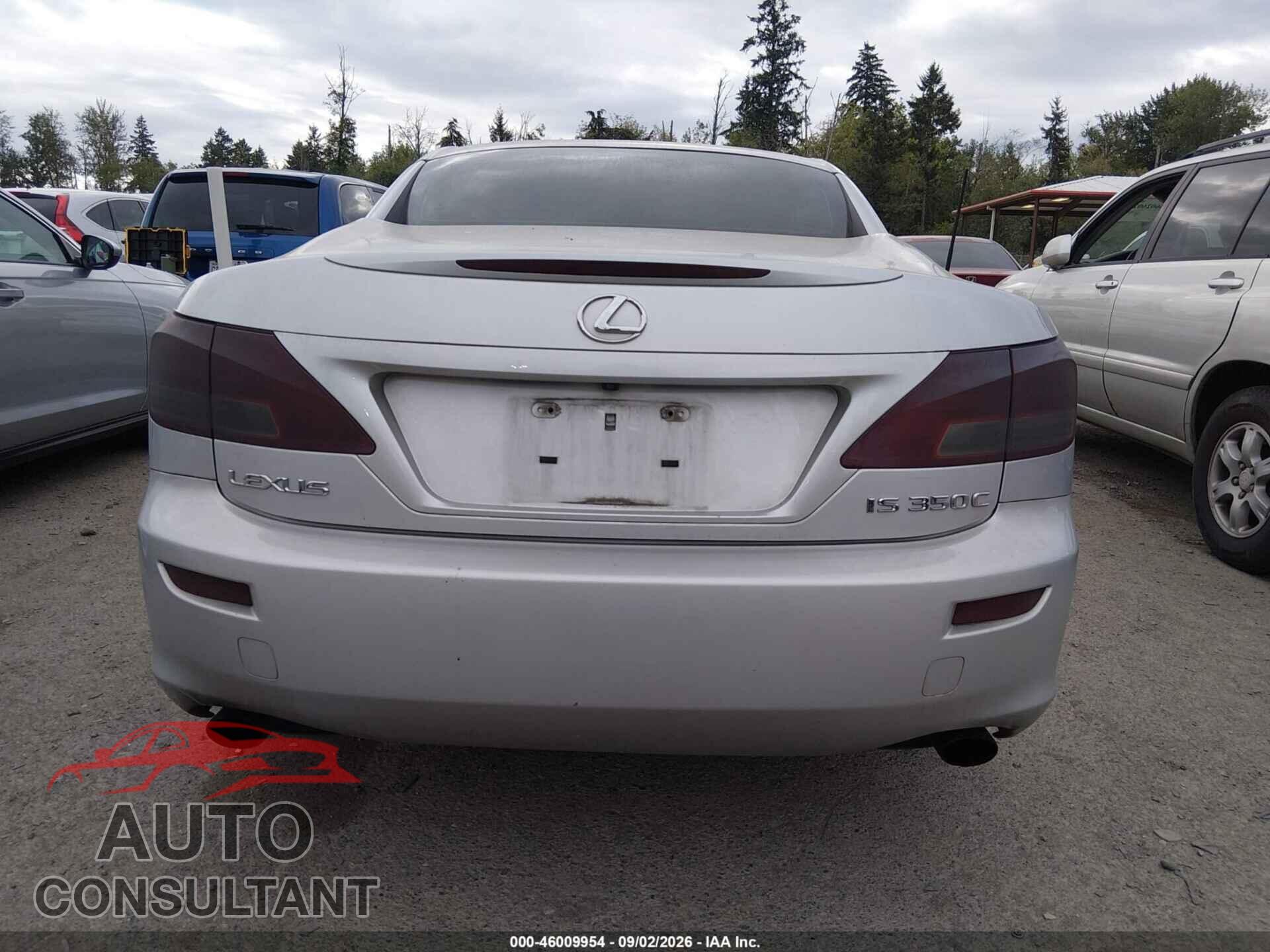 LEXUS IS 350C 2010 - JTHFE2C20A2501639