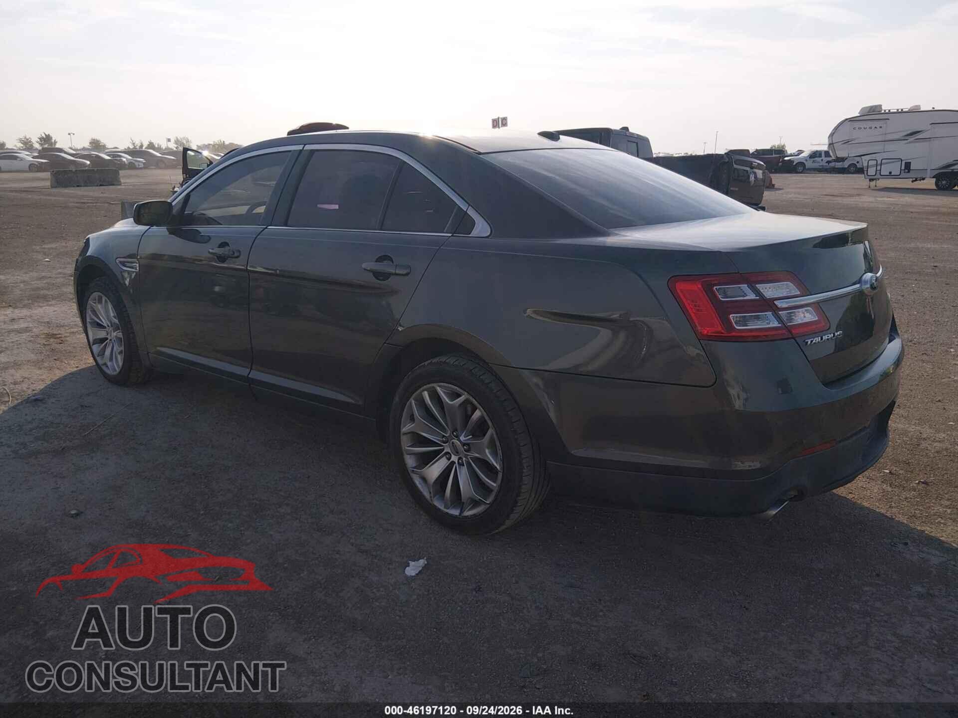FORD TAURUS 2015 - 1FAHP2F86FG103260