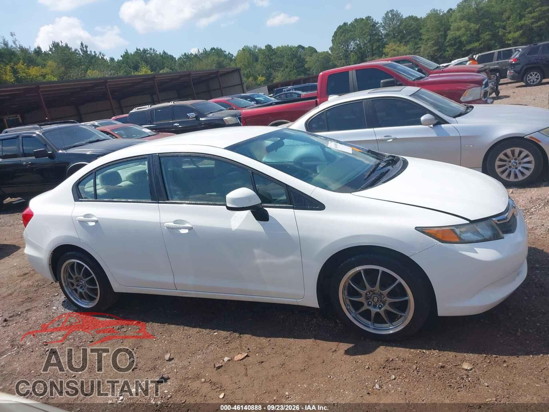 HONDA CIVIC 2012 - 19XFB2F58CE042964