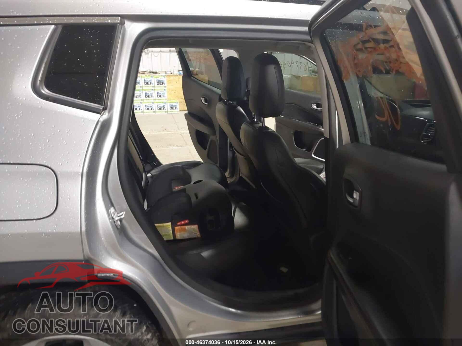 JEEP COMPASS 2019 - 3C4NJCBB4KT699352