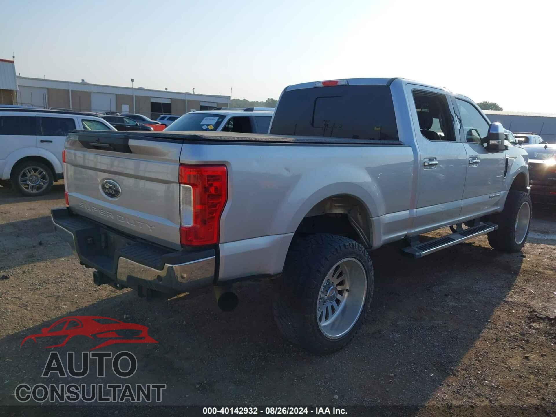 FORD F-250 2017 - 1FT7W2BT4HEB76211