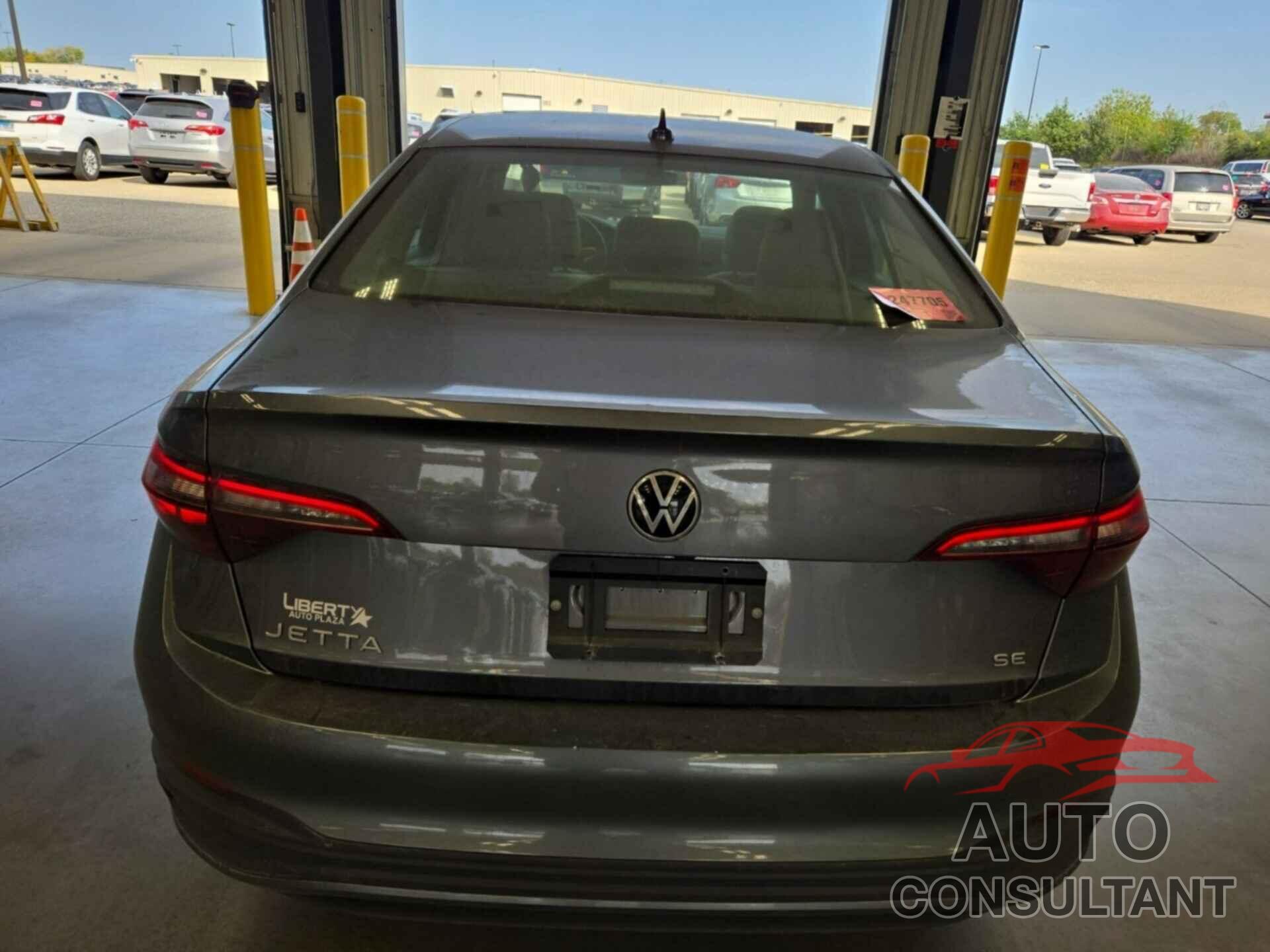 VOLKSWAGEN JETTA 2023 - 3VWEM7BU1PM007997