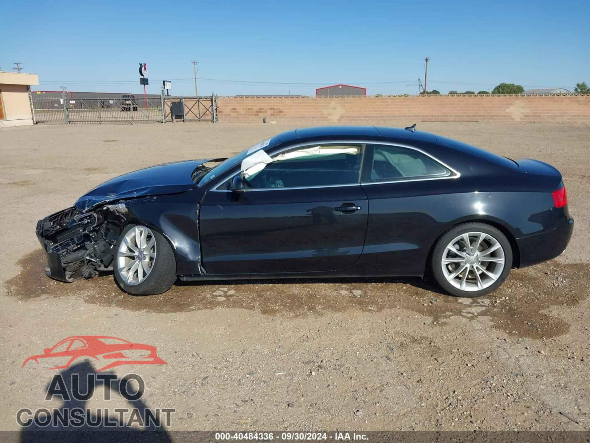 AUDI A5 2013 - WAULFAFR4DA035340