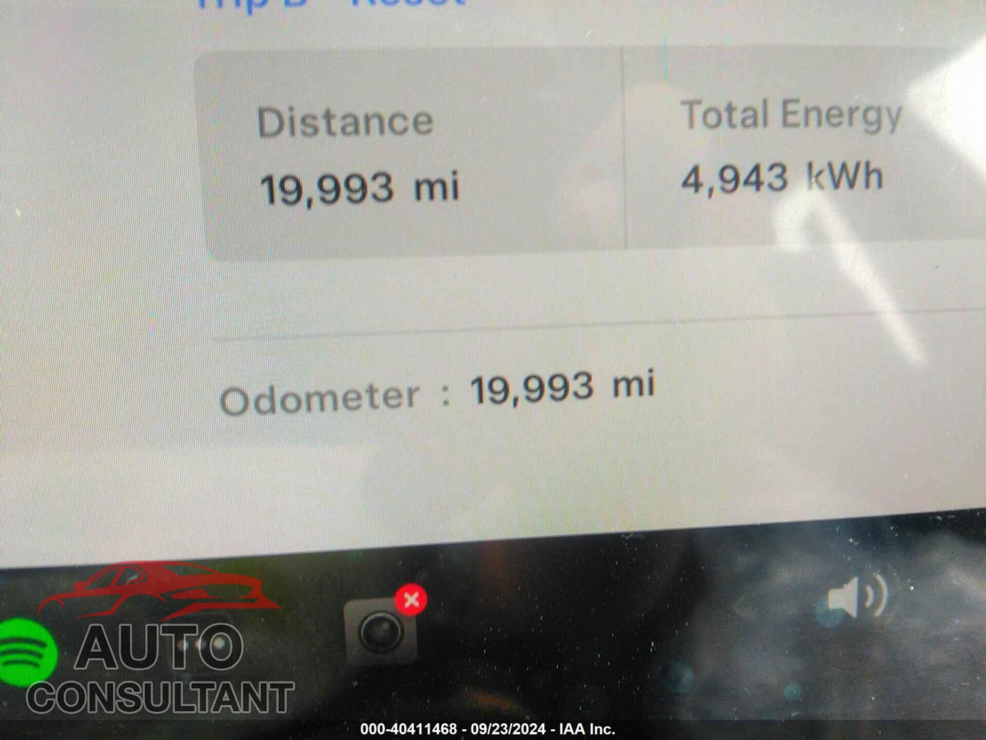 TESLA MODEL Y 2023 - 7SAYGDEE4PF764121