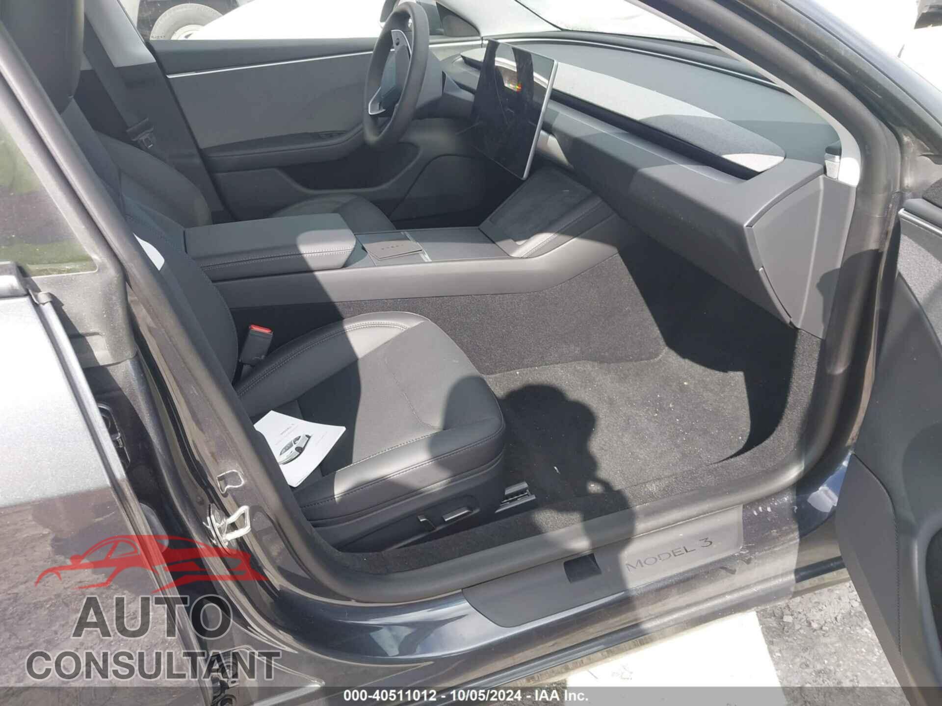 TESLA MODEL 3 2024 - 5YJ3E1EA2RF748043
