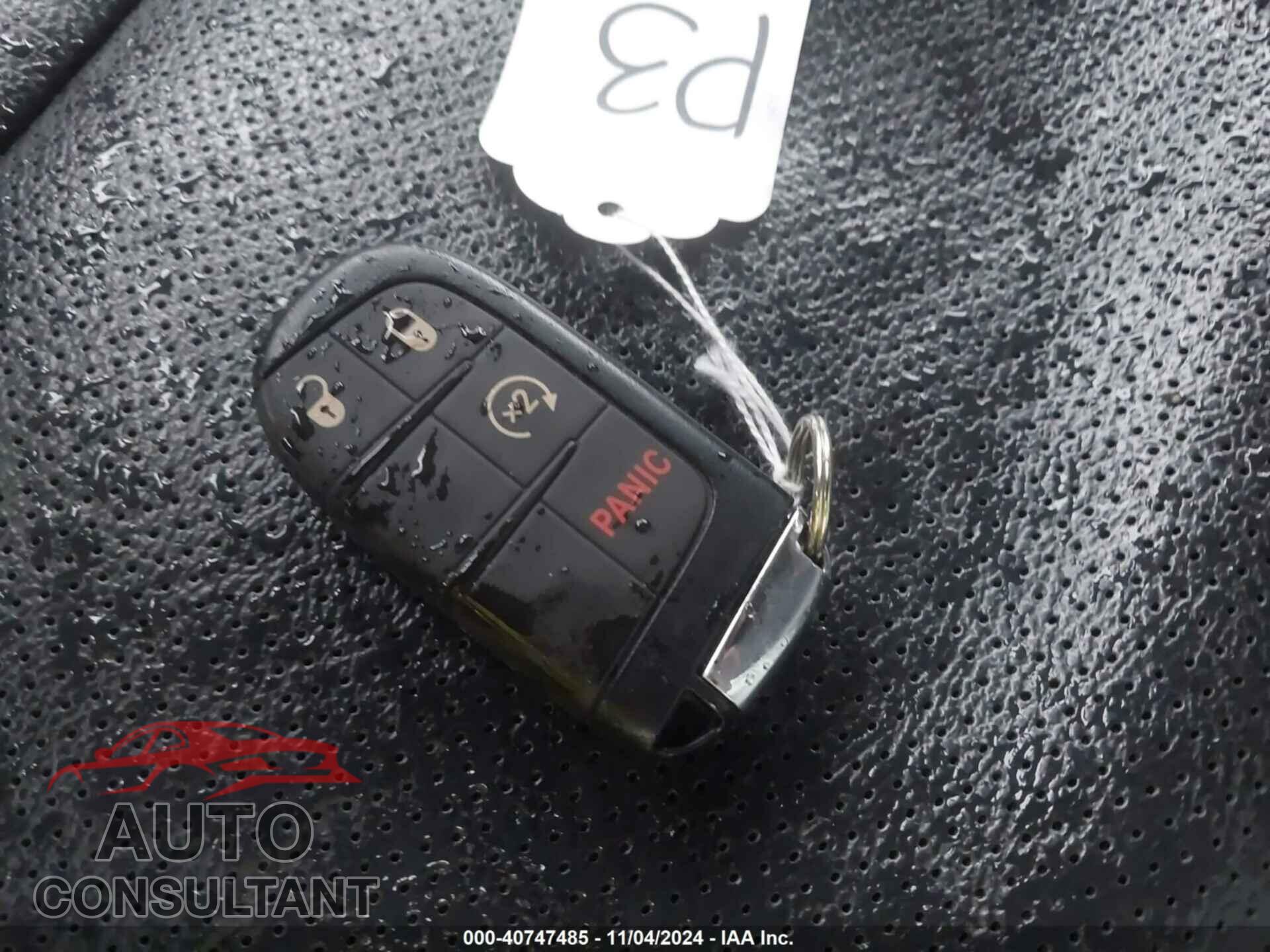 JEEP COMPASS 2021 - 3C4NJDCB8MT555584
