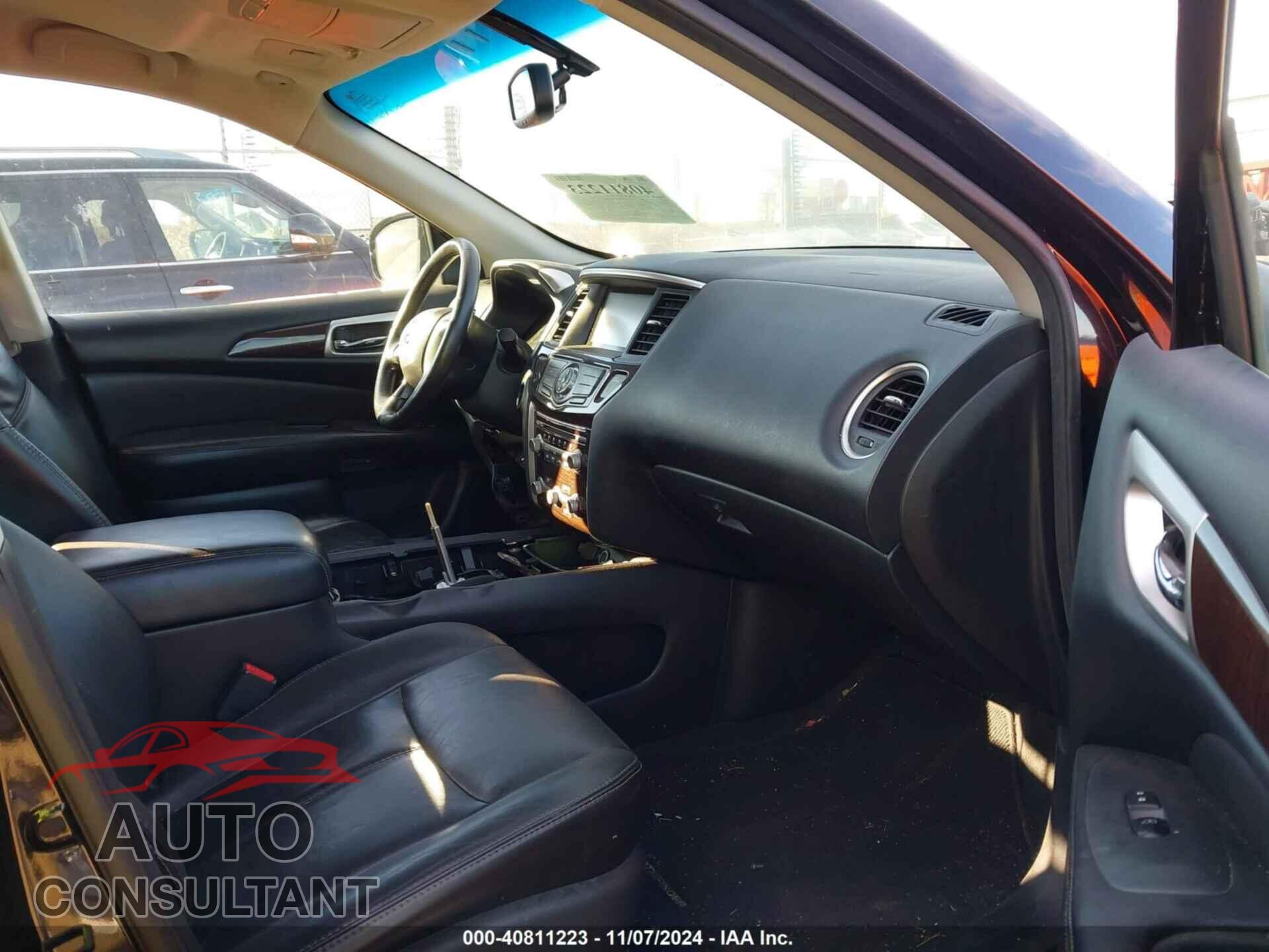 NISSAN PATHFINDER 2013 - 5N1AR2MM2DC677196